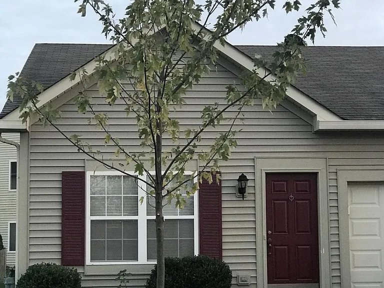 Plano Townhome: 3224 Hoffman St
