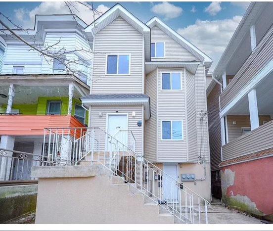 Staten Island Other: 226 Benziger Ave