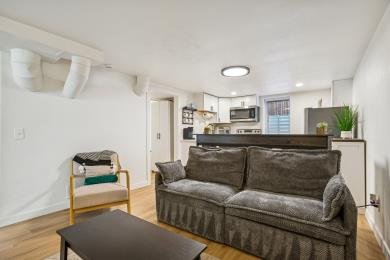 Denver House: 2295 S Sherman St