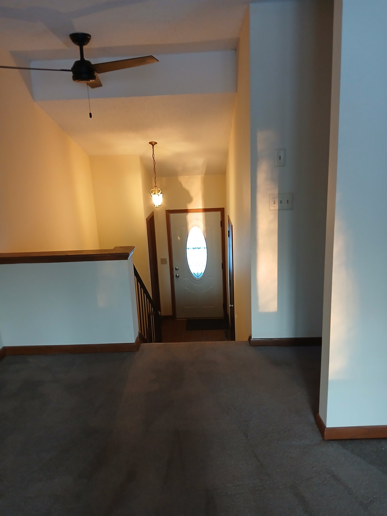 little canada Townhome: 2955 Arcade st