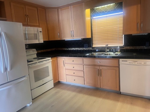 St Petersburg Condo: 3717 46th Ave S