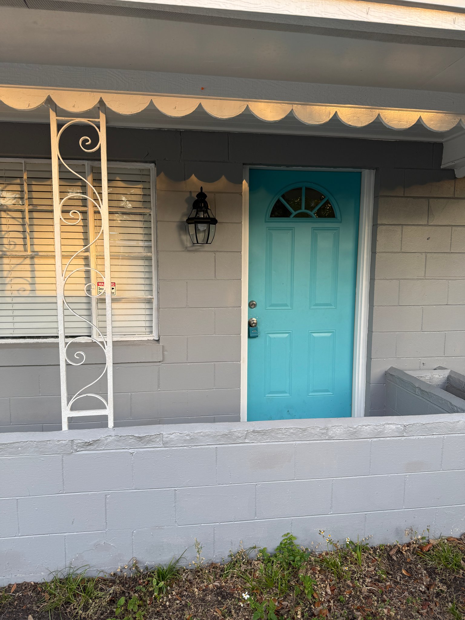 Tampa House: 1318 Divot Ln
