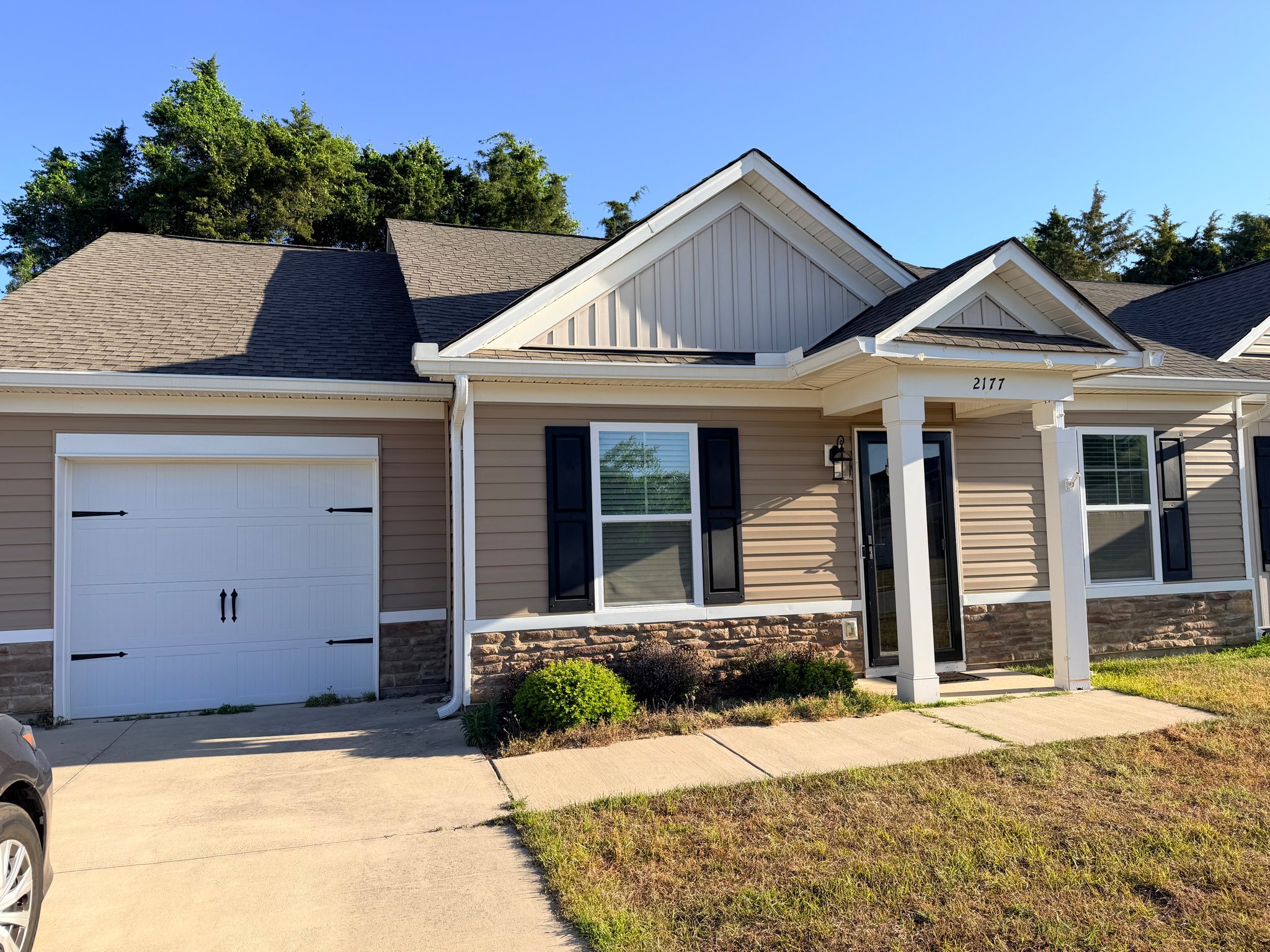 Sumter House: 2177 Stillpointe Dr