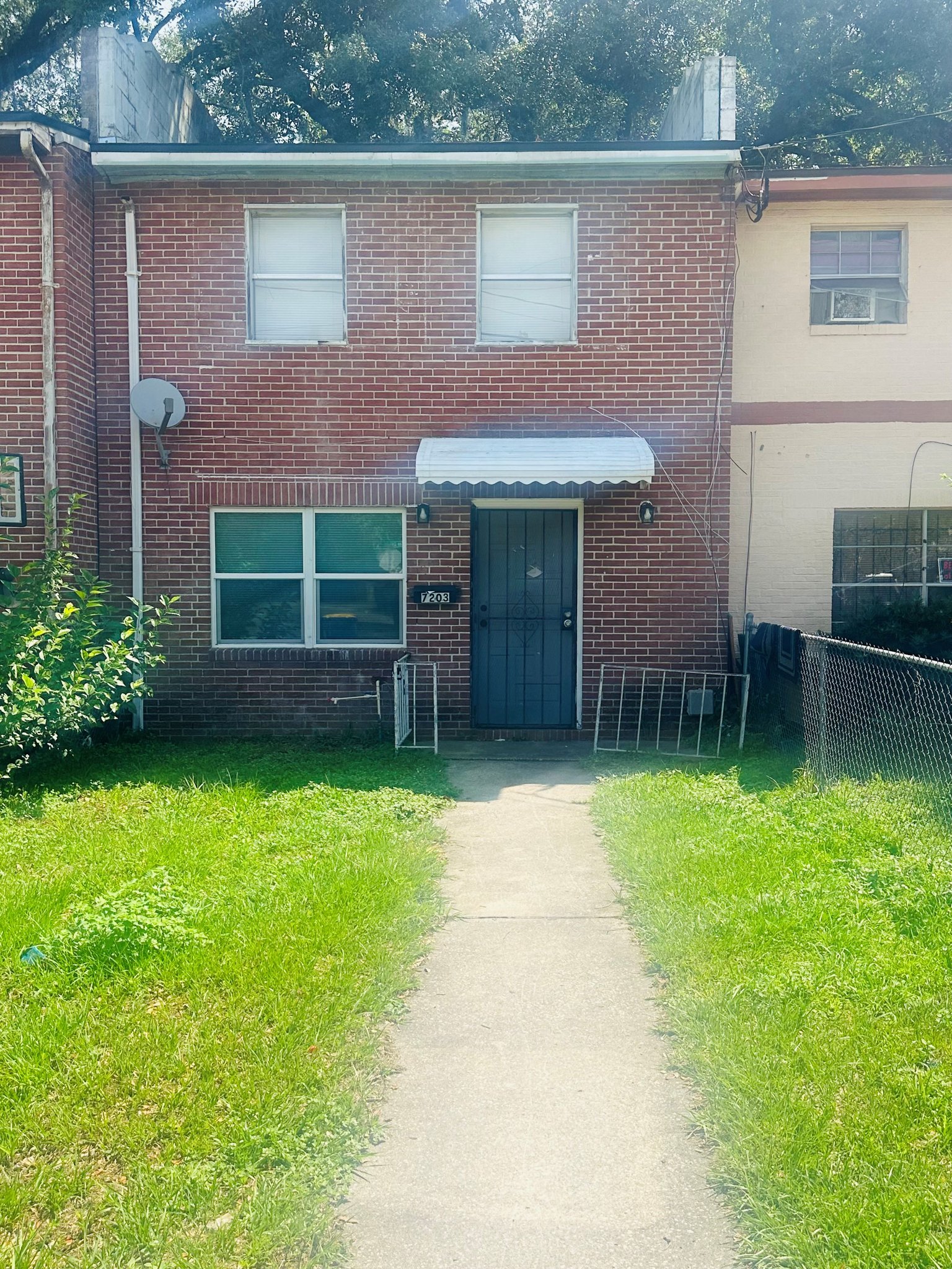 Jacksonville House: 7203 Ken Knight Dr. E
