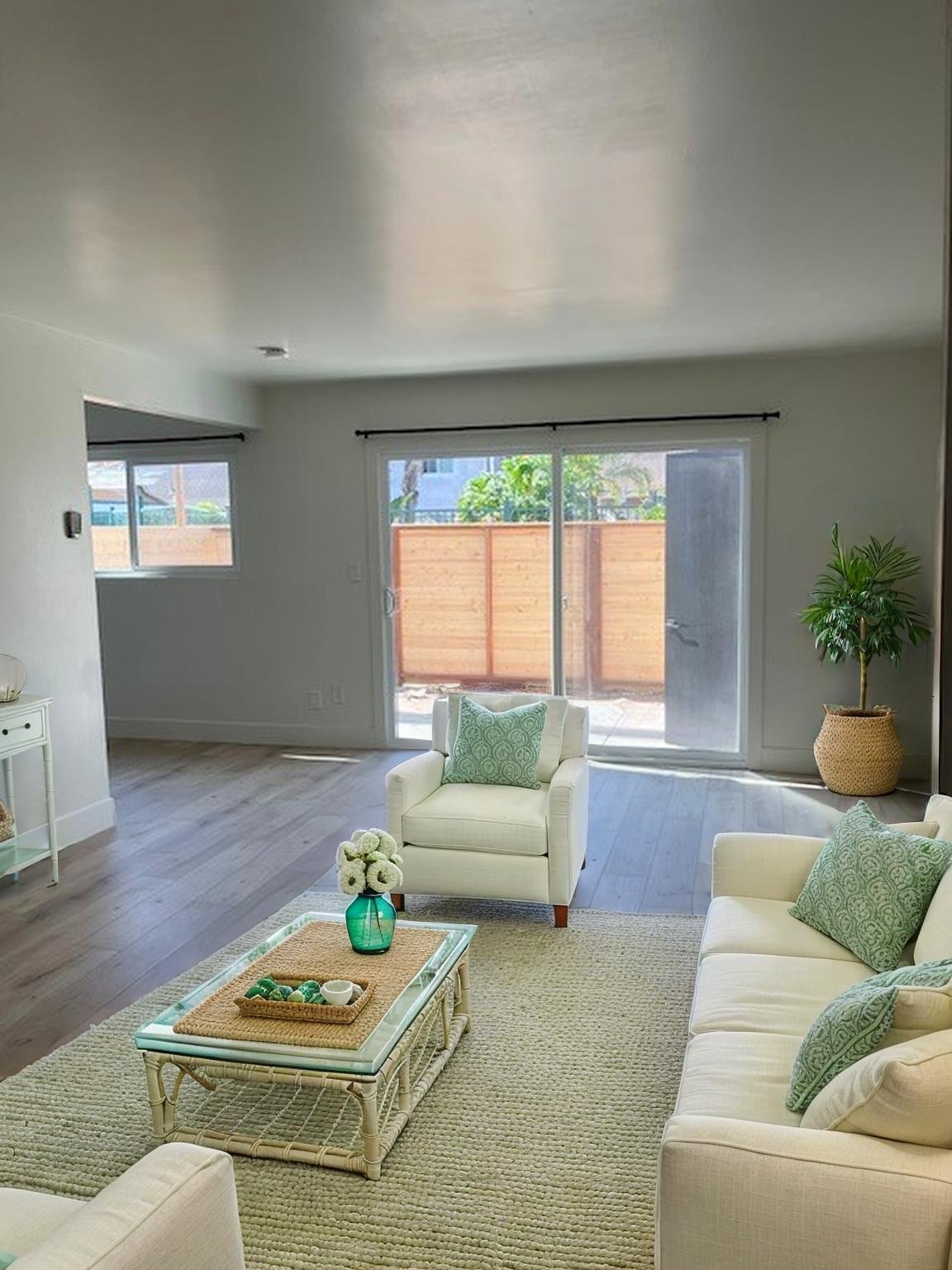 Huntington Beach Townhome: 18881 Mora Kai