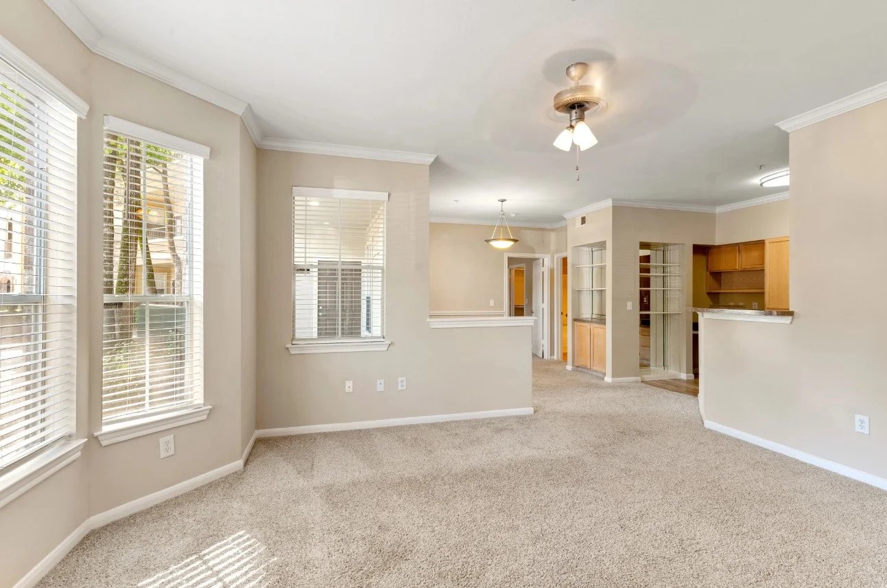 The Woodlands Apartment: 7575 Gosling Rd