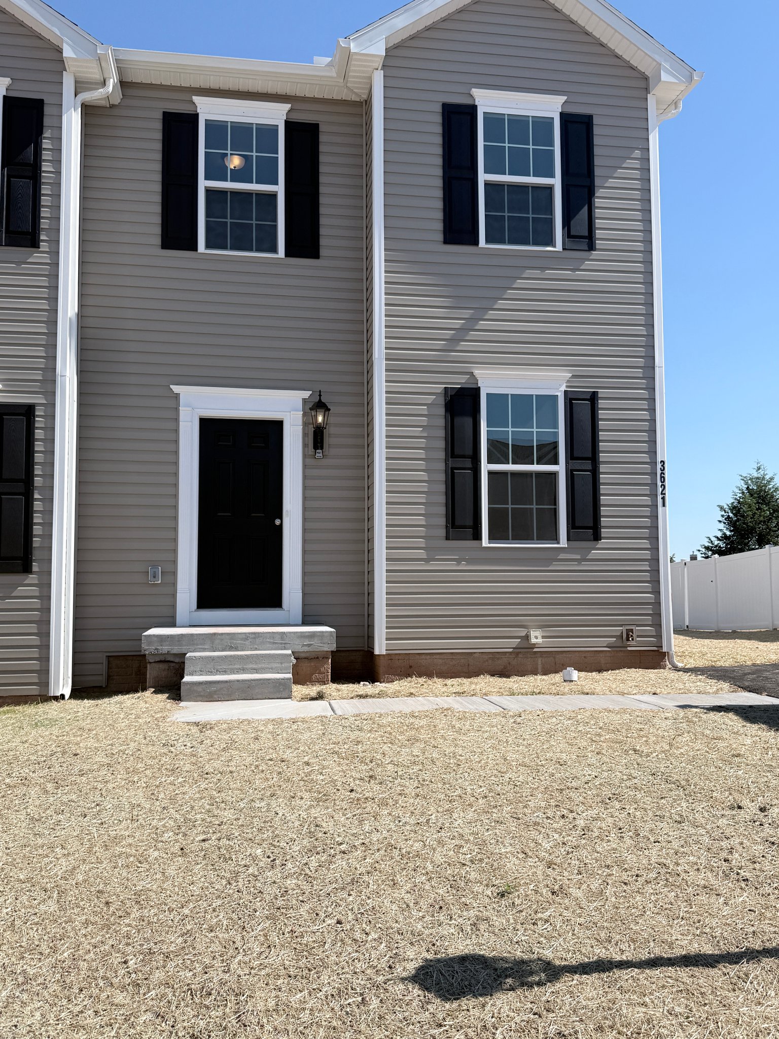 Dover Townhome: 3621 Fieldstone Dr