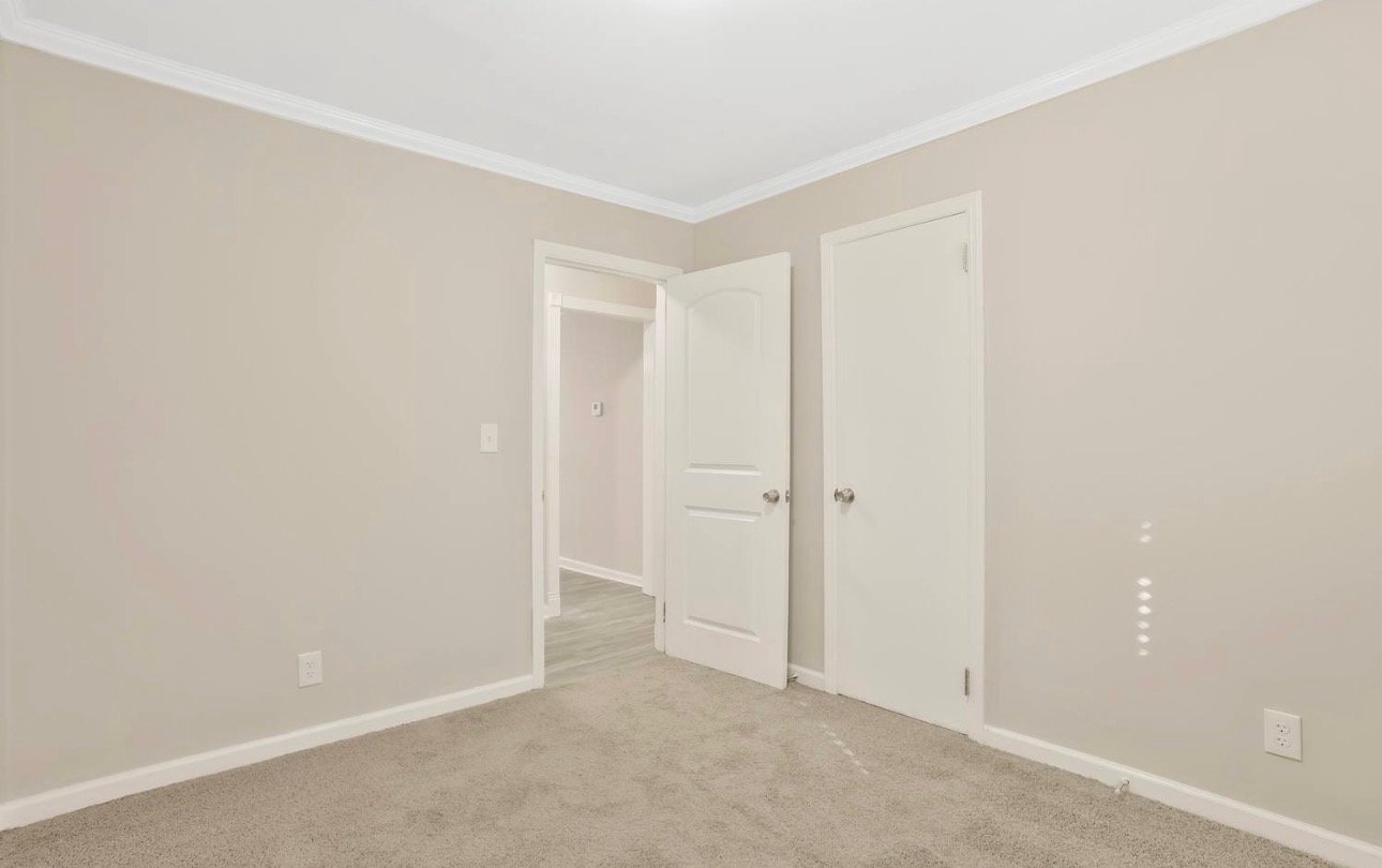 East Point House: 2610 Harmony Way