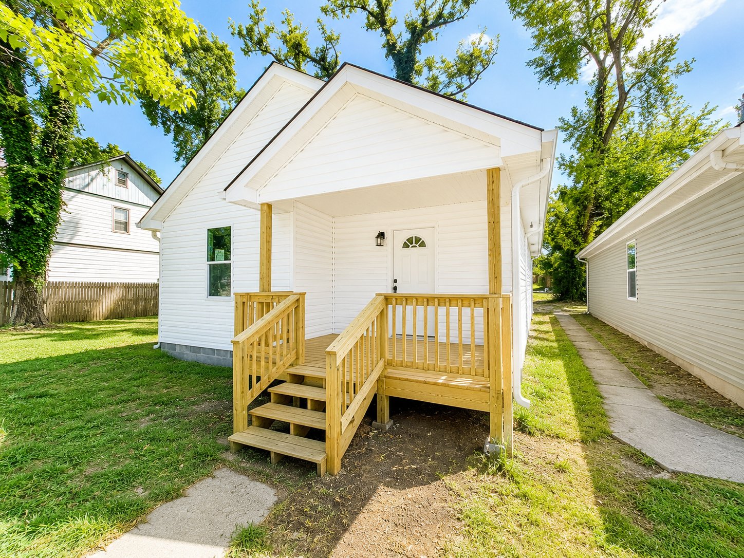 Nashville House: 1808 Cephas St