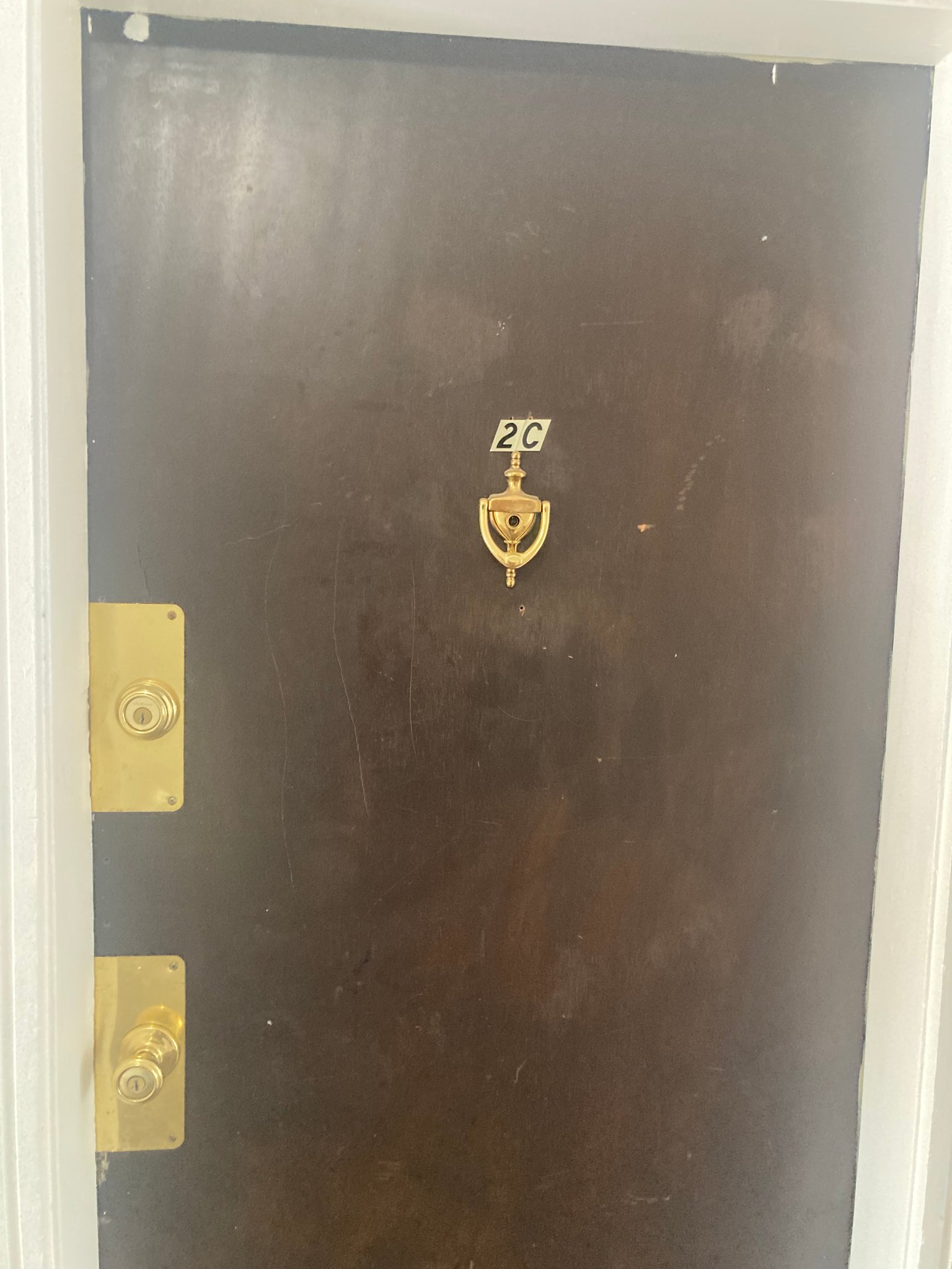 Clinton Township Apartment: 21640 Hillside