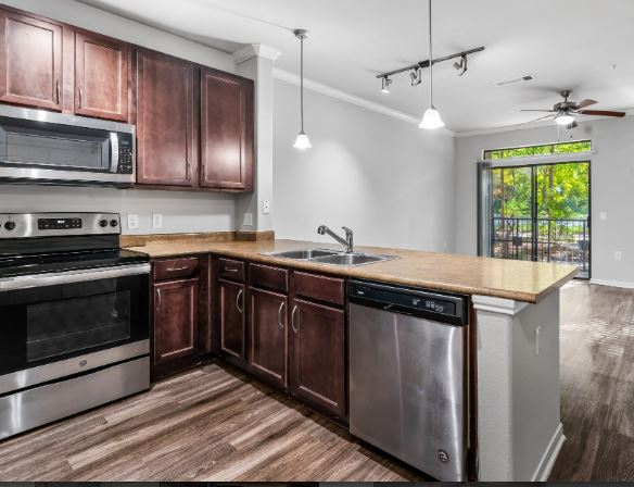 The Woodlands Apartment: 10851 W Montfair Blvd