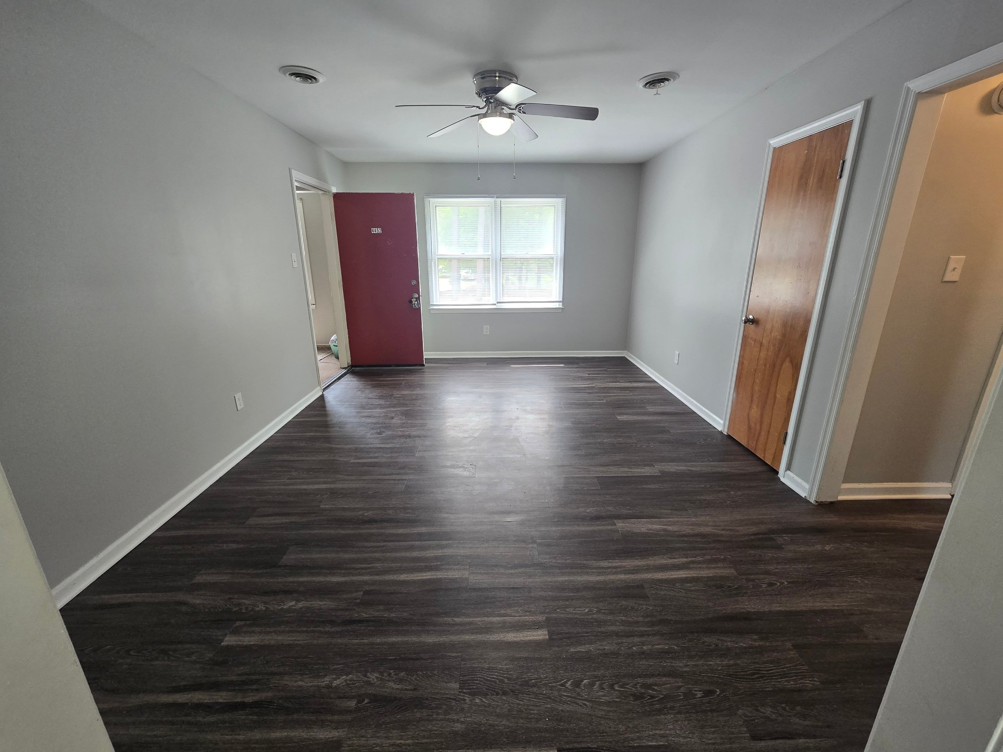 Prince George Condo: 4452 Baxter Rd