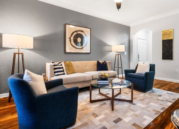 The Woodlands Apartment: 6900 Lake Woodlands Dr