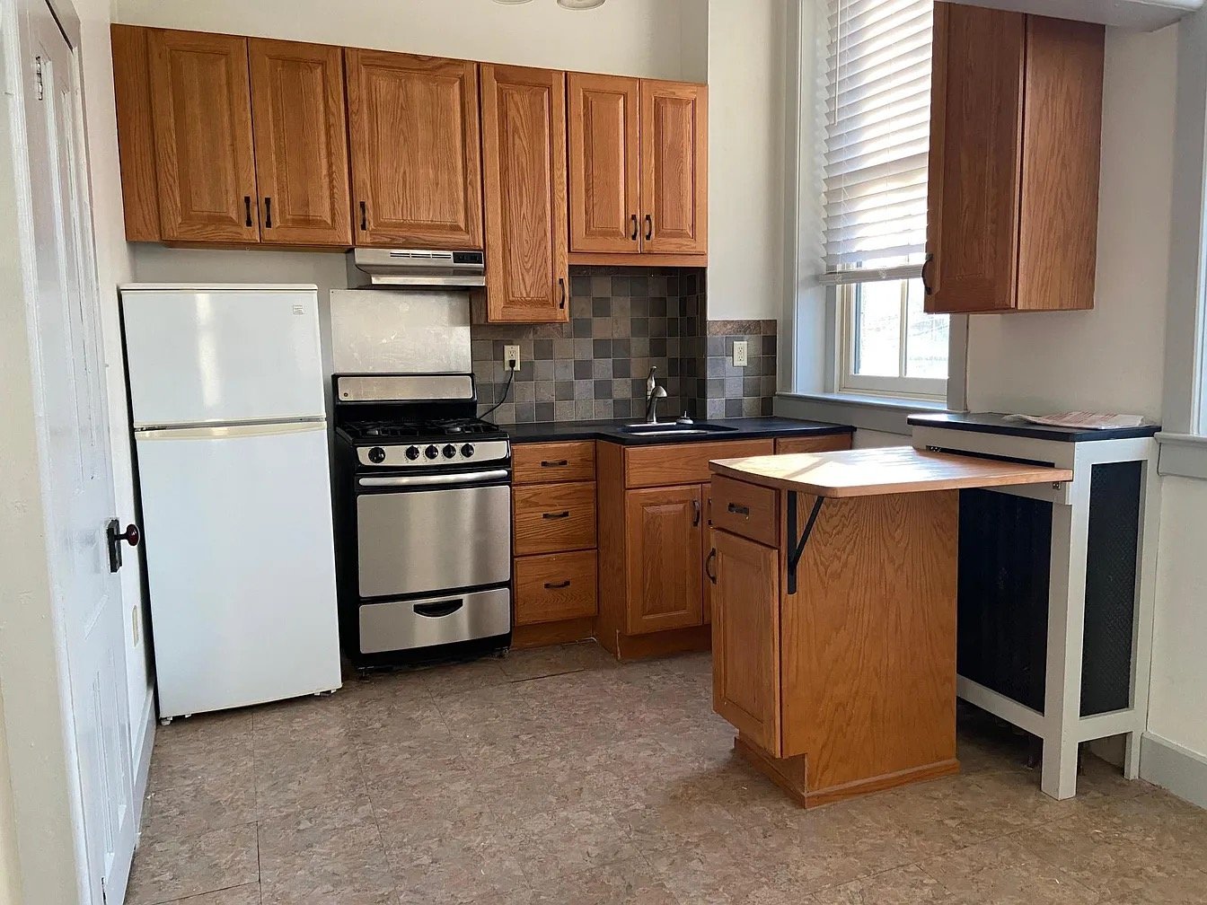 Bethlehem Apartment: 417 Wyandotte St