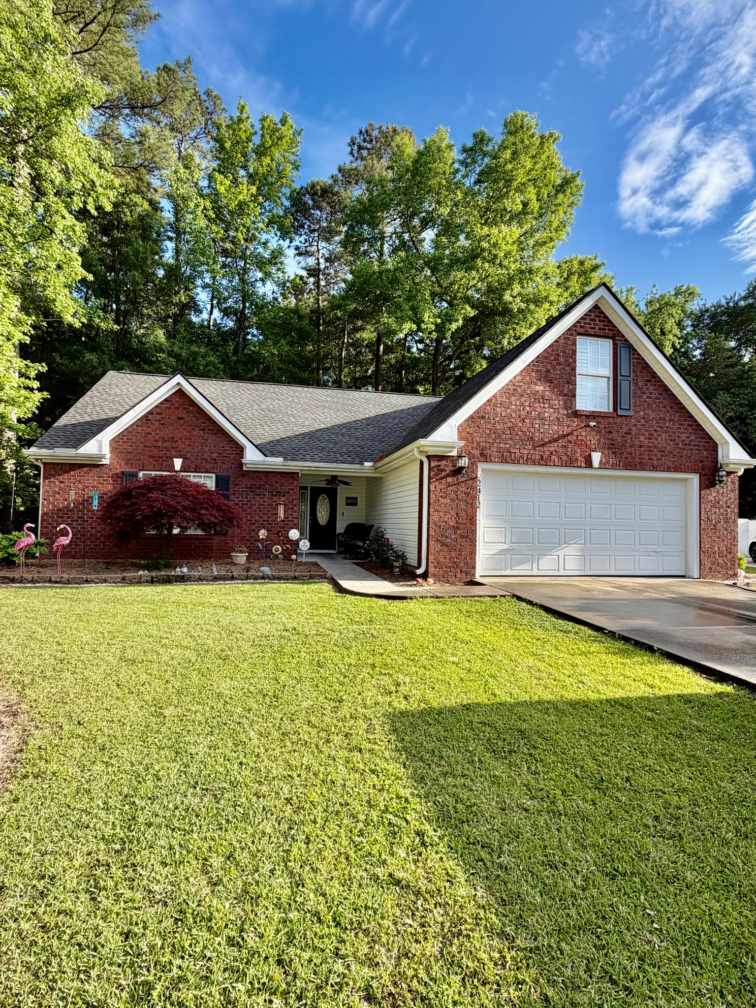Longs House: 2412 Brick Dr