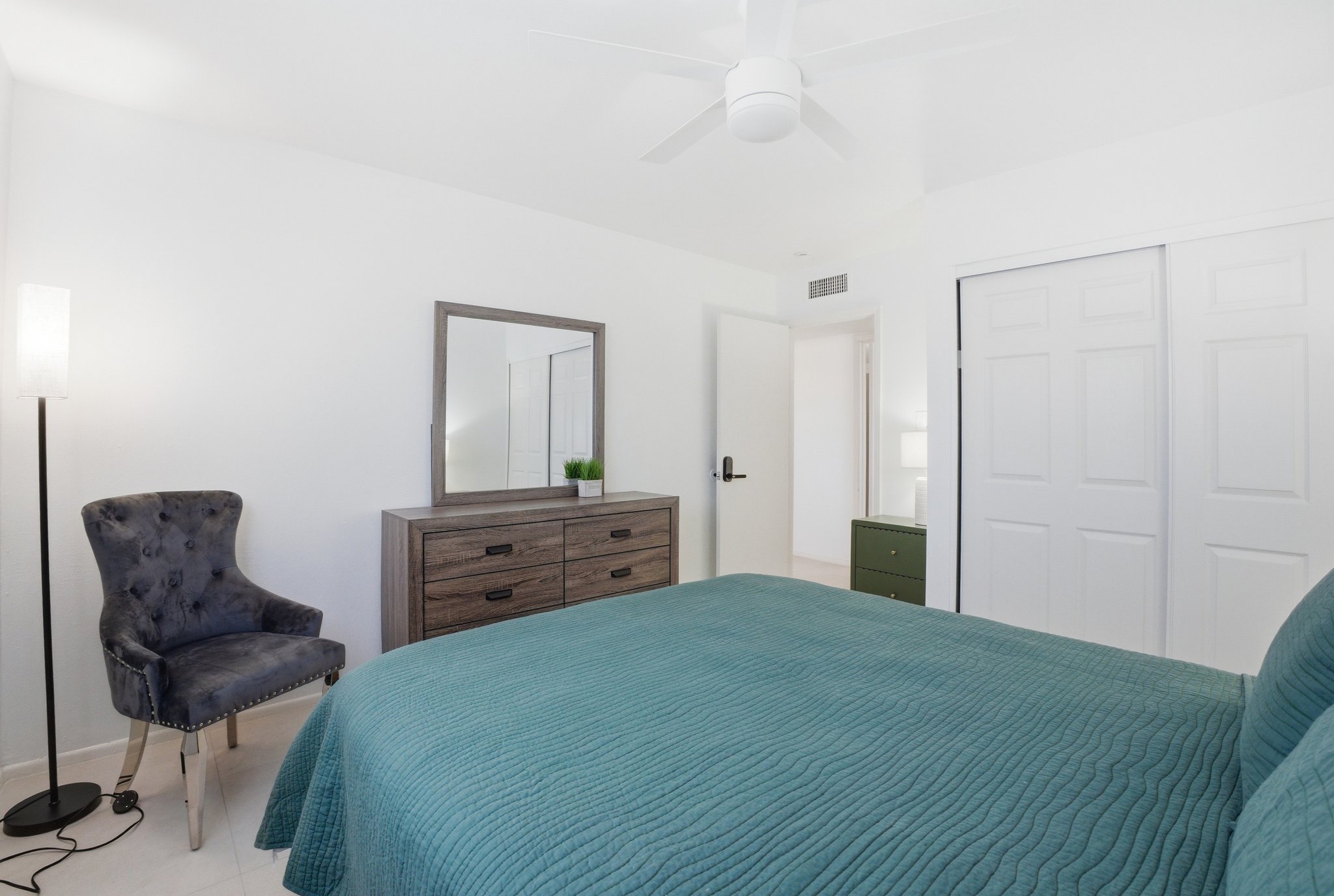 Tempe House: 313 E Riviera Dr