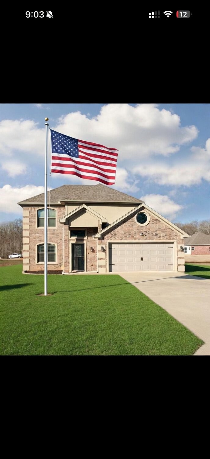 Sherwood House: 8061 Nora Ln