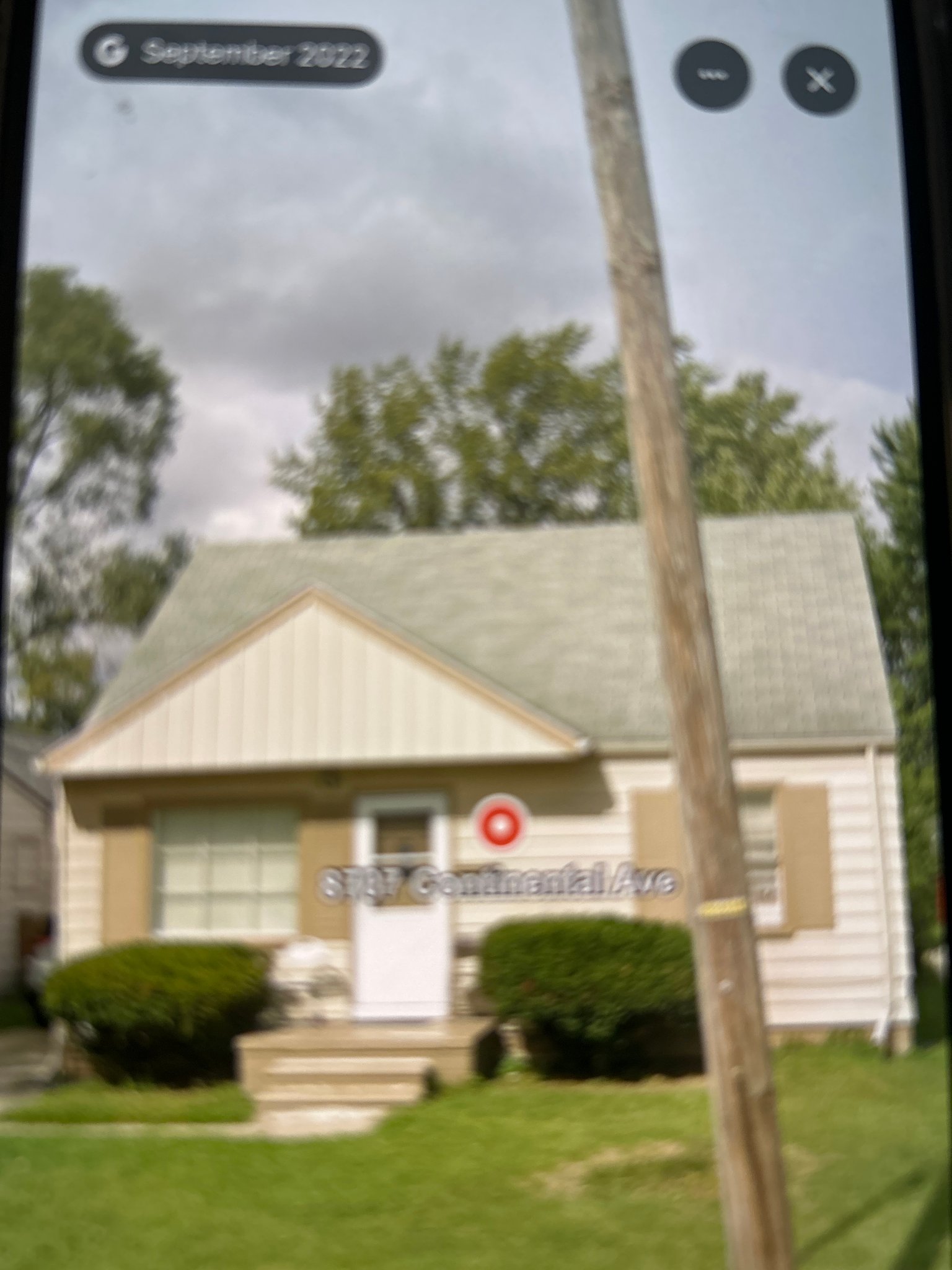 Warren House: 8707 Continental Ave