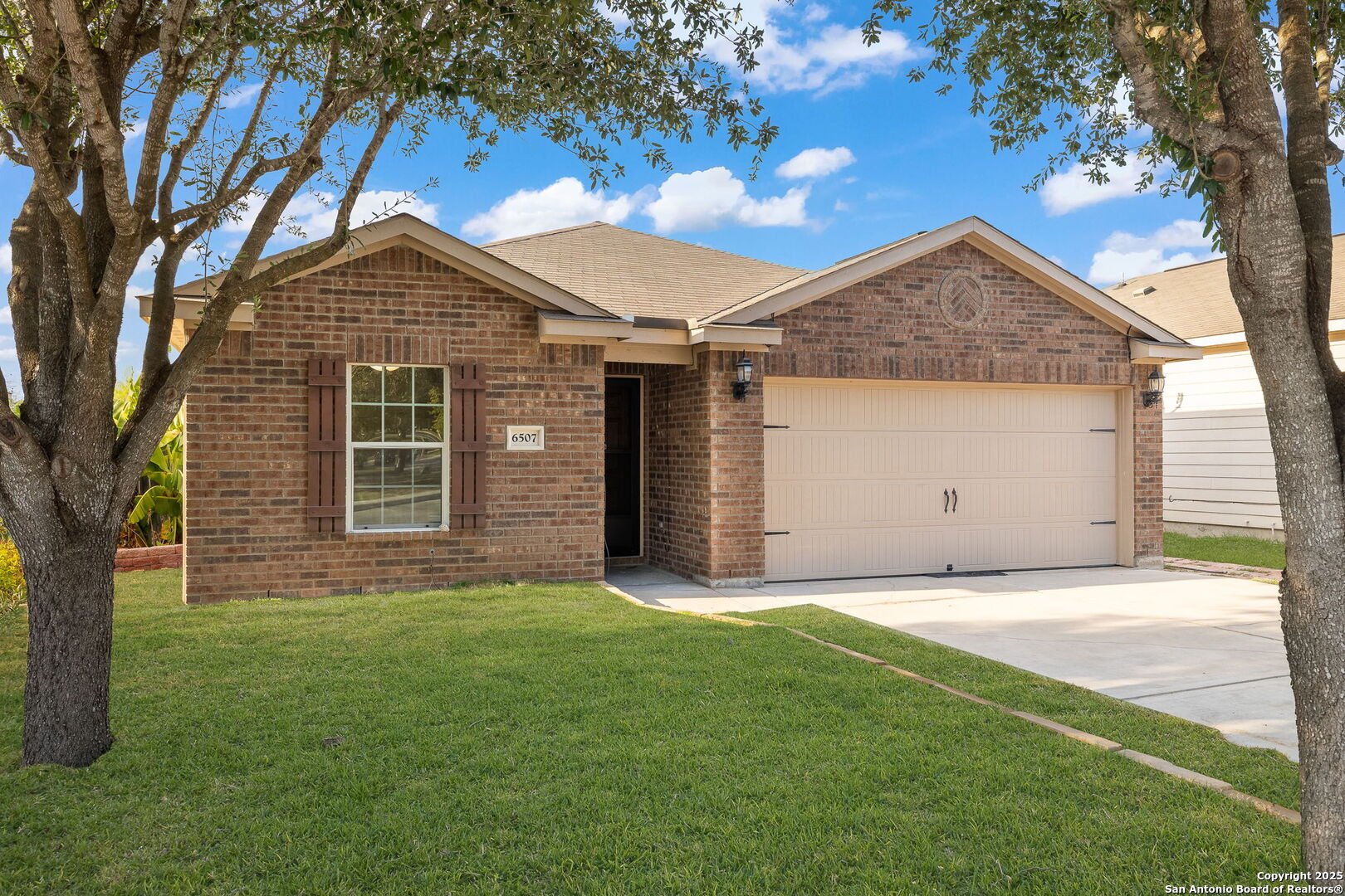 San Antonio House: 6507 Luckey Sq