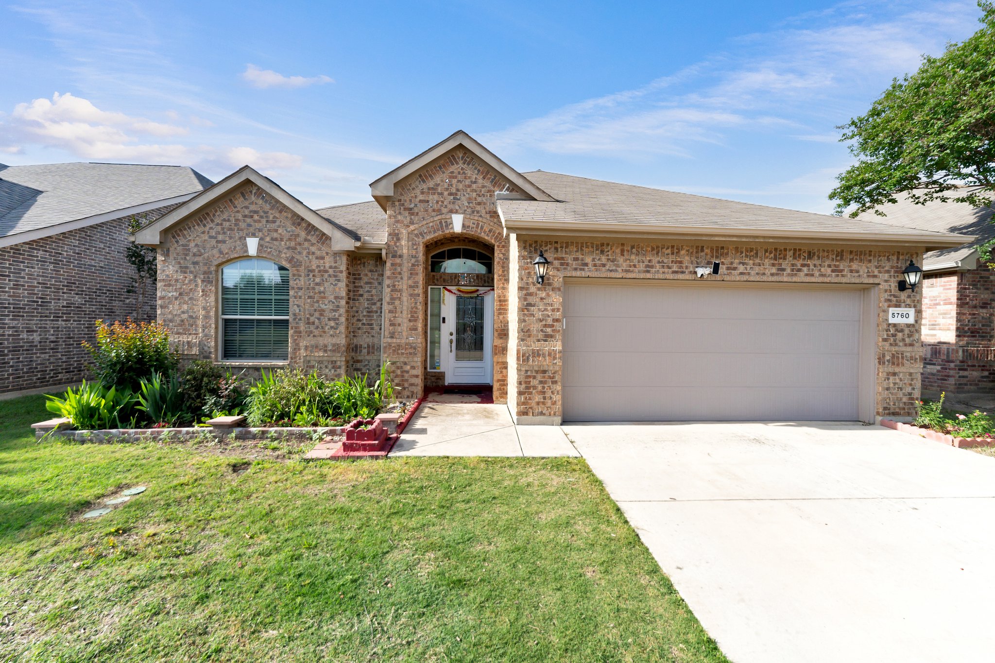 Fort Worth House: 5760 Sapphire Pool Trl