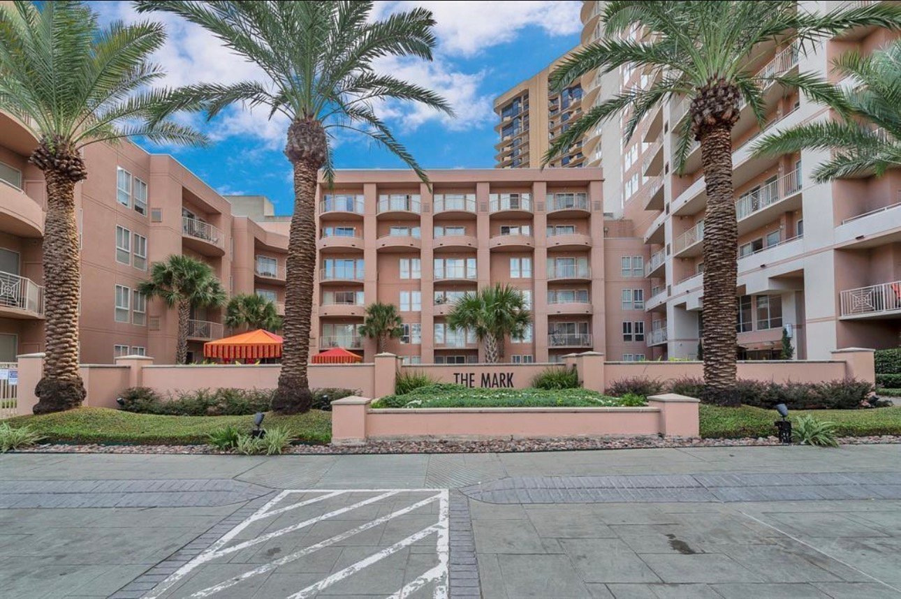 Houston Apartment: 3505 Sage Rd