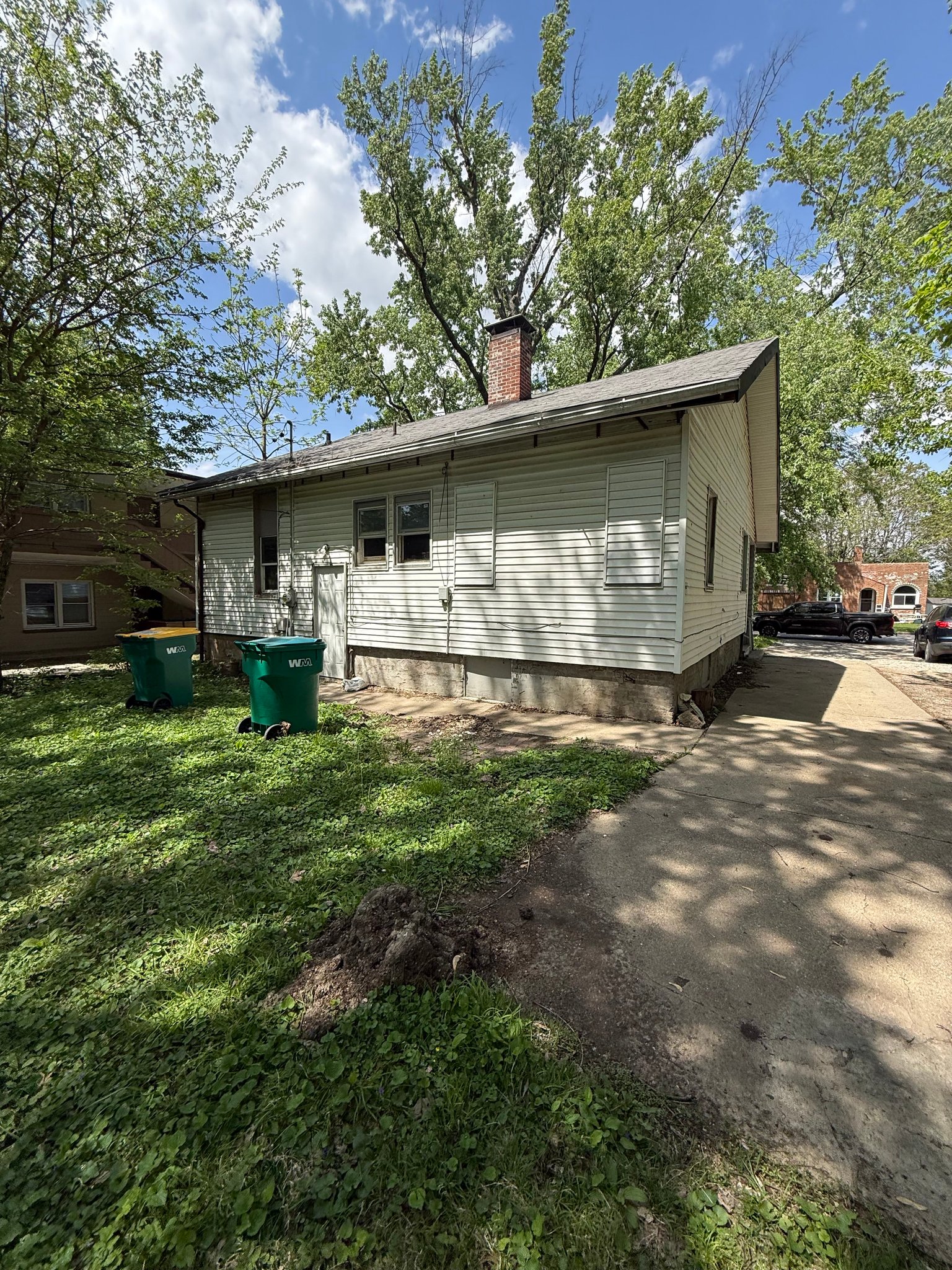 Decatur House: 927 West North Street