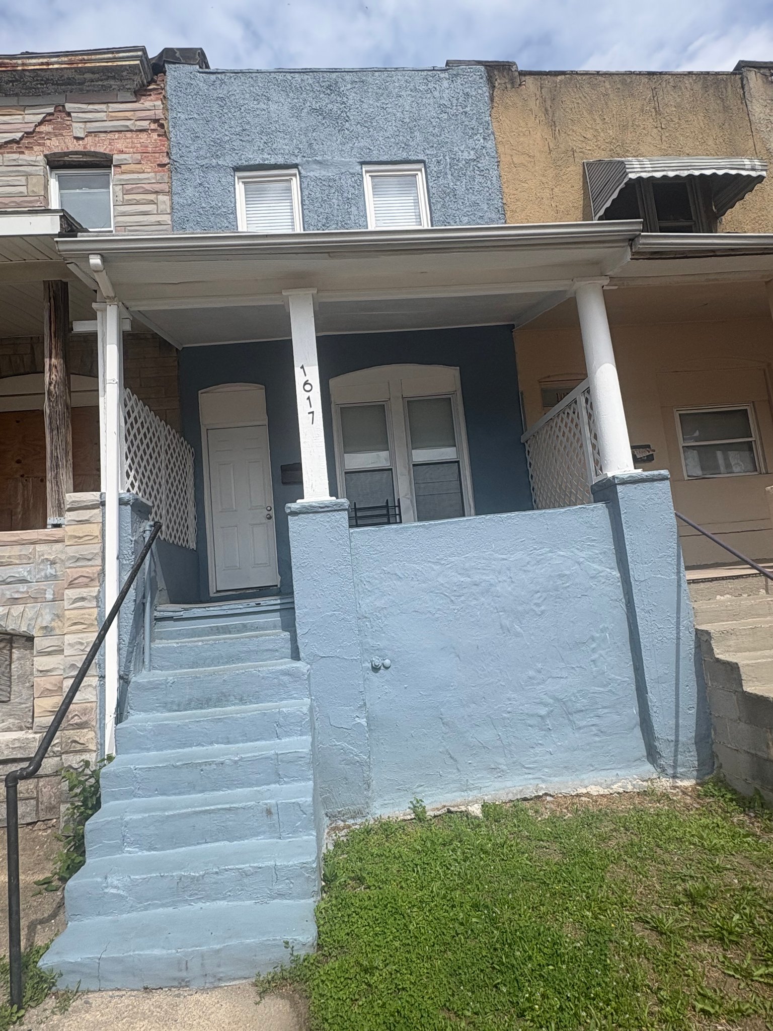 Baltimore House: 1617 N Warwick Ave