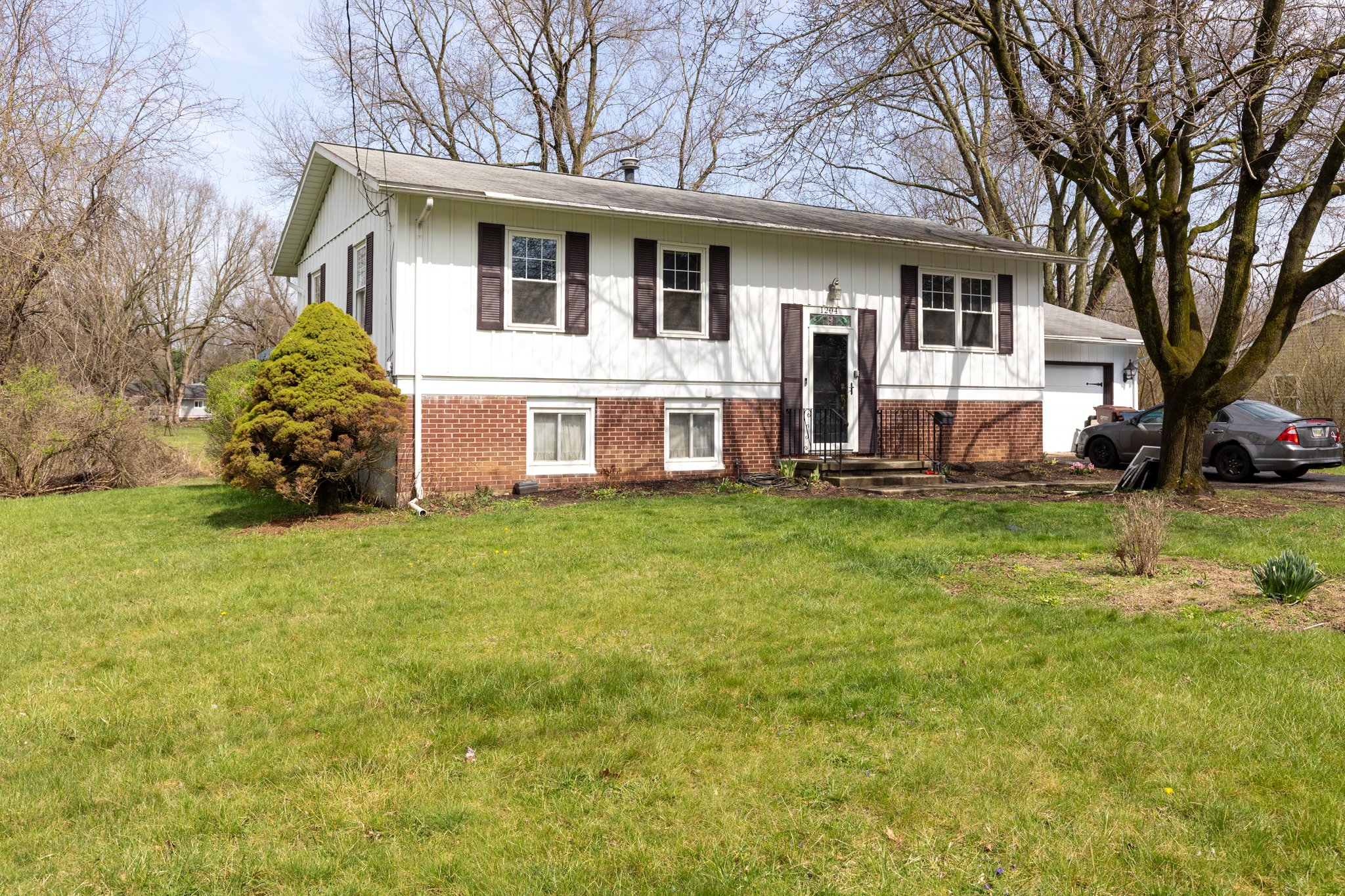 Kent House: 1204 Middlebury Rd