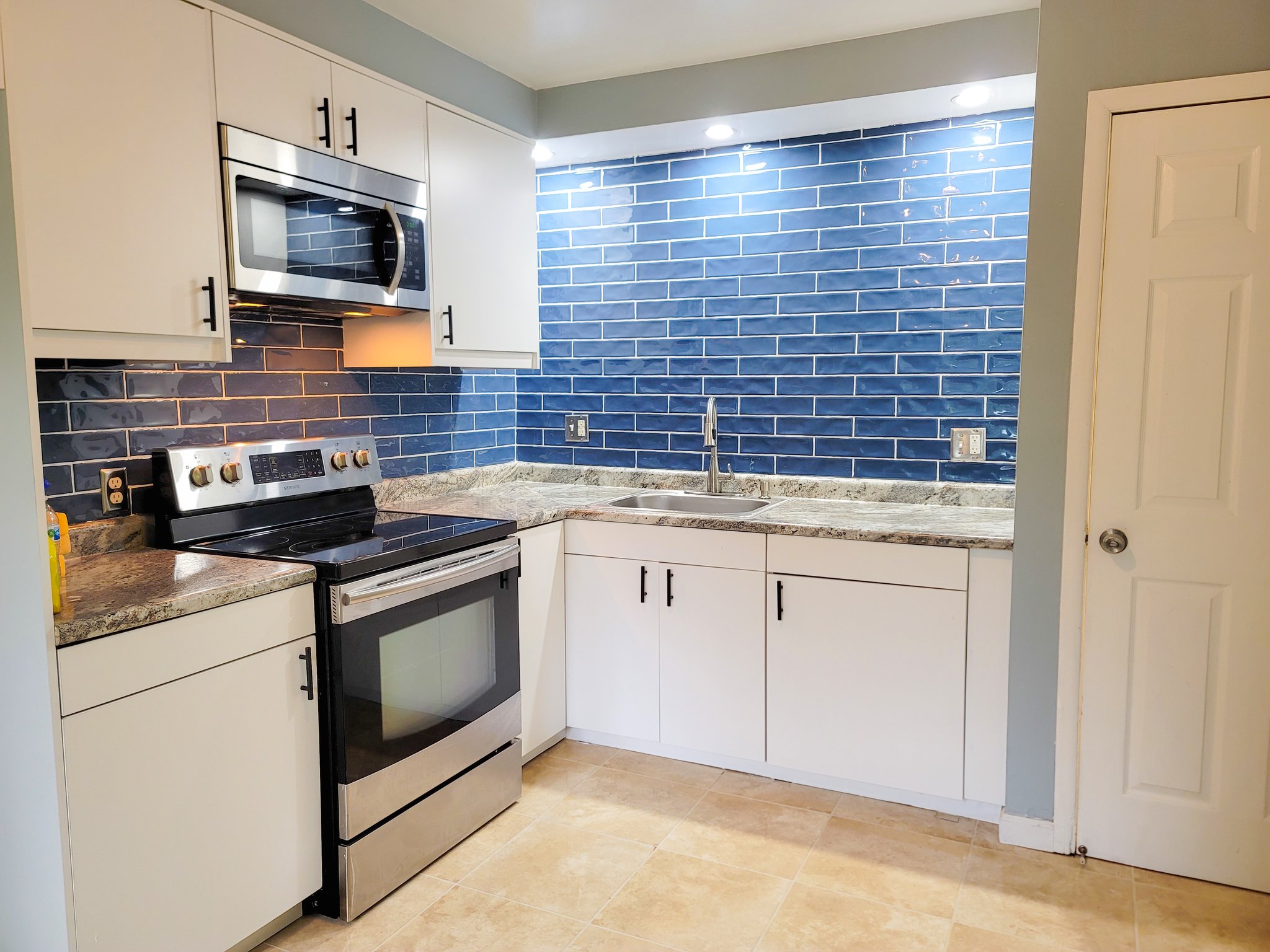Inkster House: 3825 Moore St