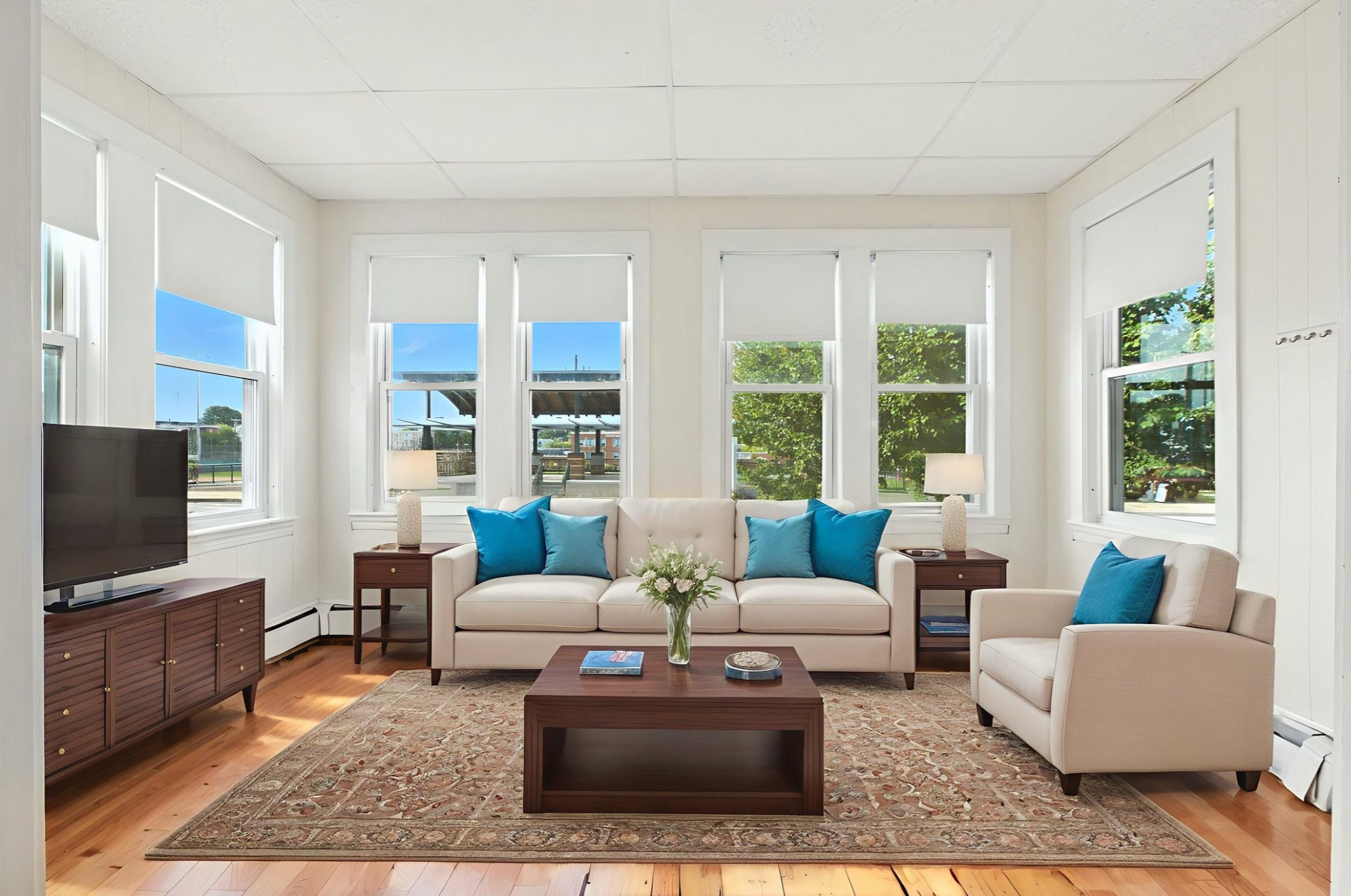 Somerville Condo: 547 Broadway