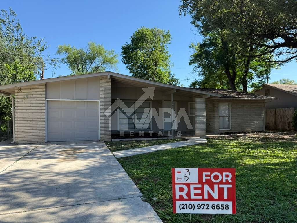 San Antonio House: 6323 Flint Rock Dr.