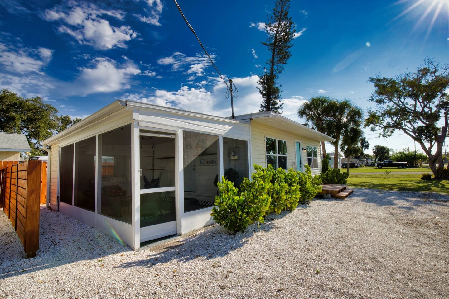 Englewood House: 252 Palm Grove Avenue