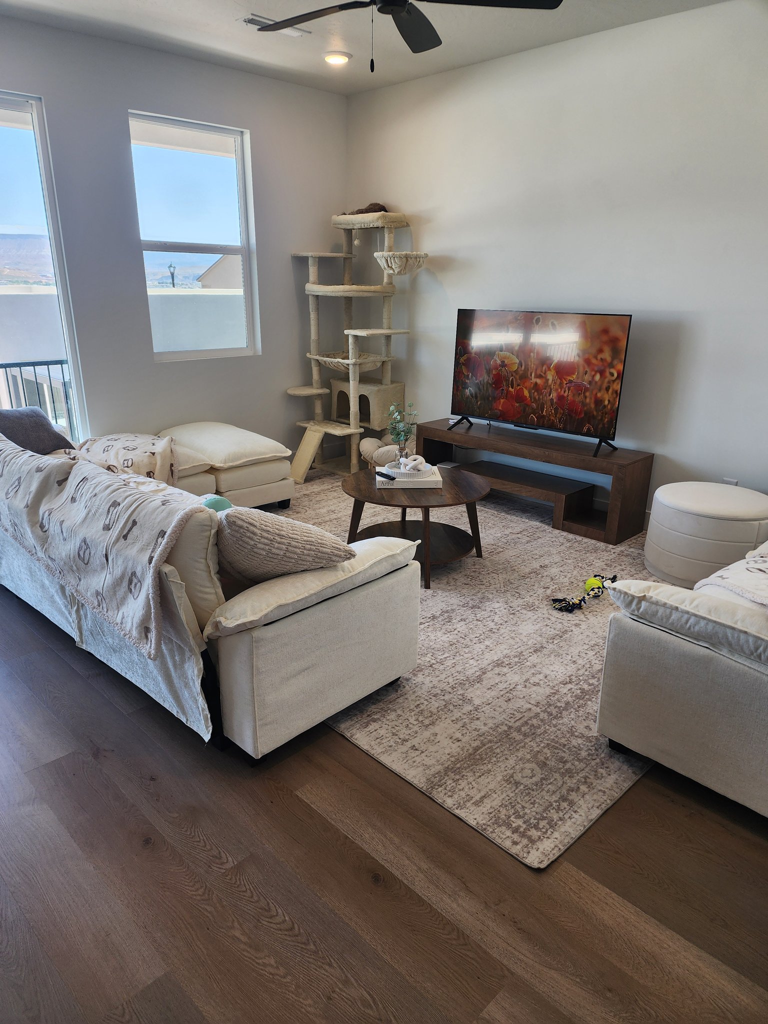 Hurricane Townhome: 2218 W 380 S