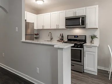 Upper Darby Township Apartment: 7250 Walnut St