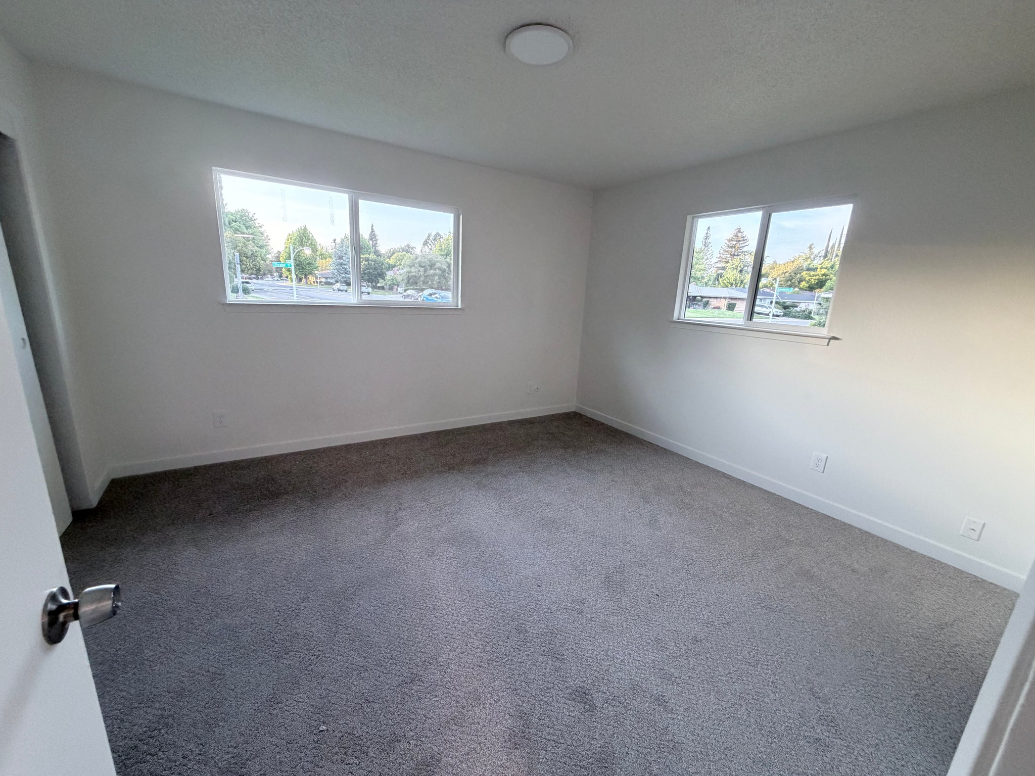 Sacramento House: 2 Starglow Circle