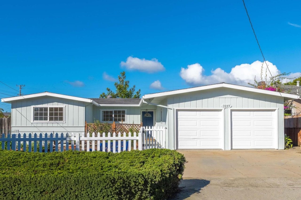 Marina House: 3049 Sunrise Cir