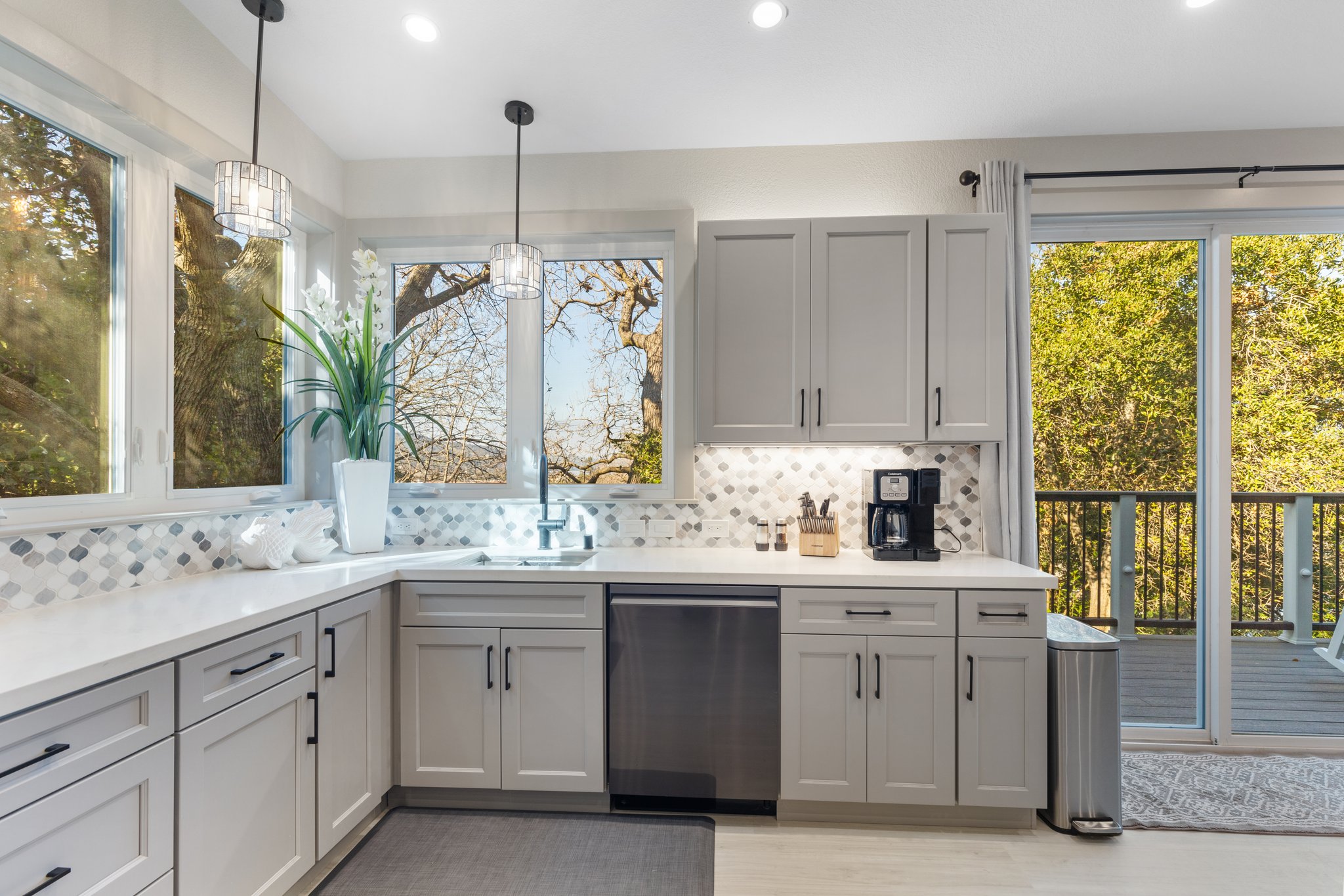 Martinez Townhome: 2108 Valente Circle