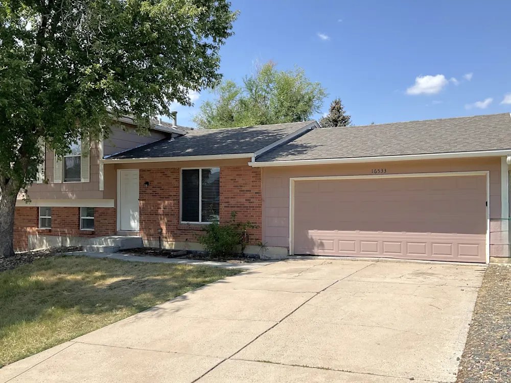 Aurora House: 16534 E Wyoming Dr