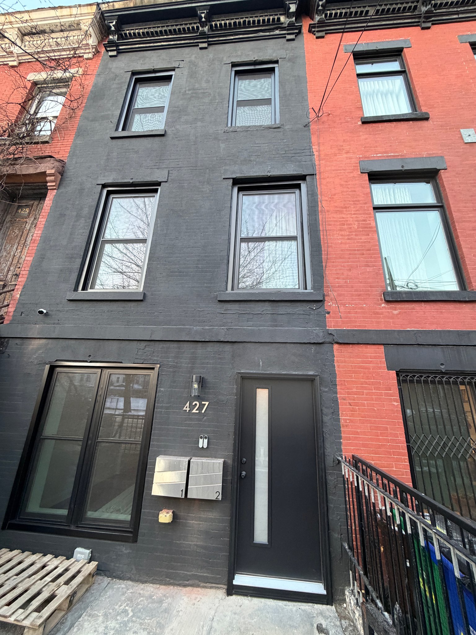 Bronx Townhome: 427 E 143rd St