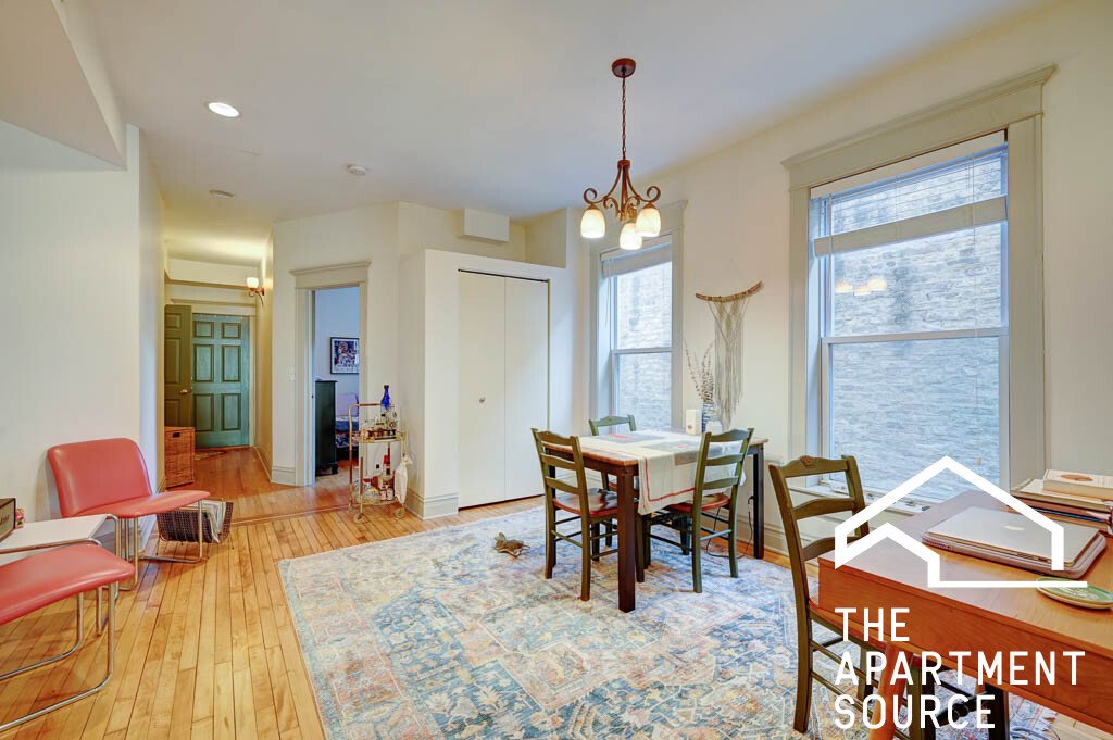 Chicago Condo: 880 N Marshfield