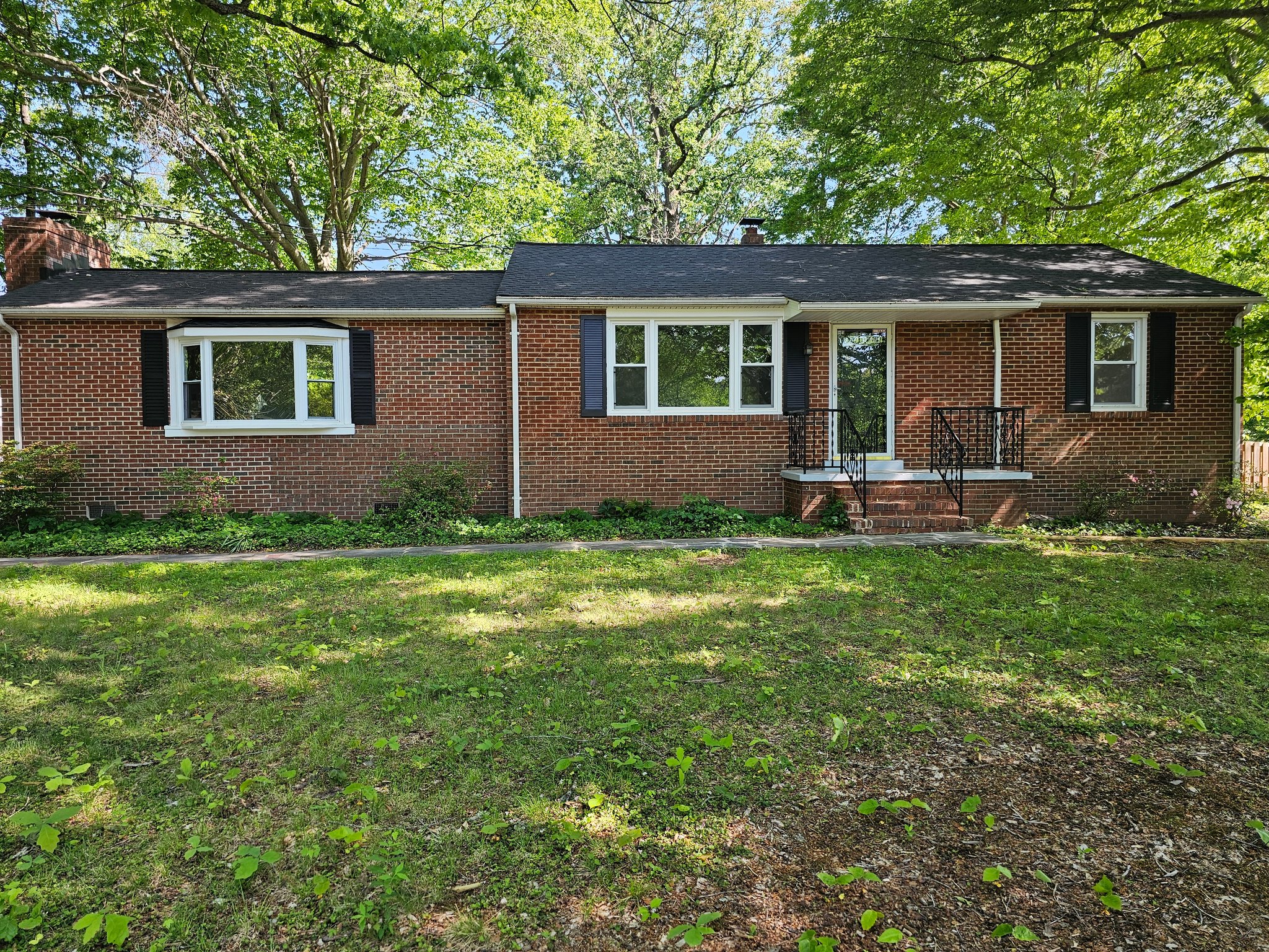 Manassas House: 8405 Rugby Rd.