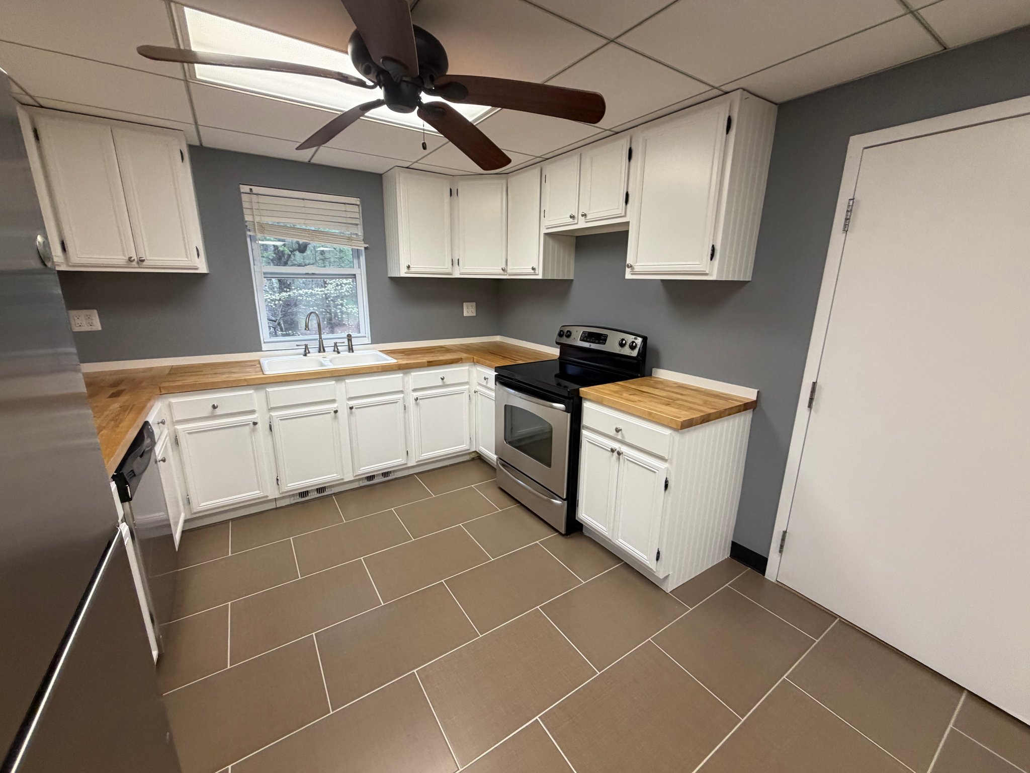 pomfret Apartment: 8325 ABC Farm place