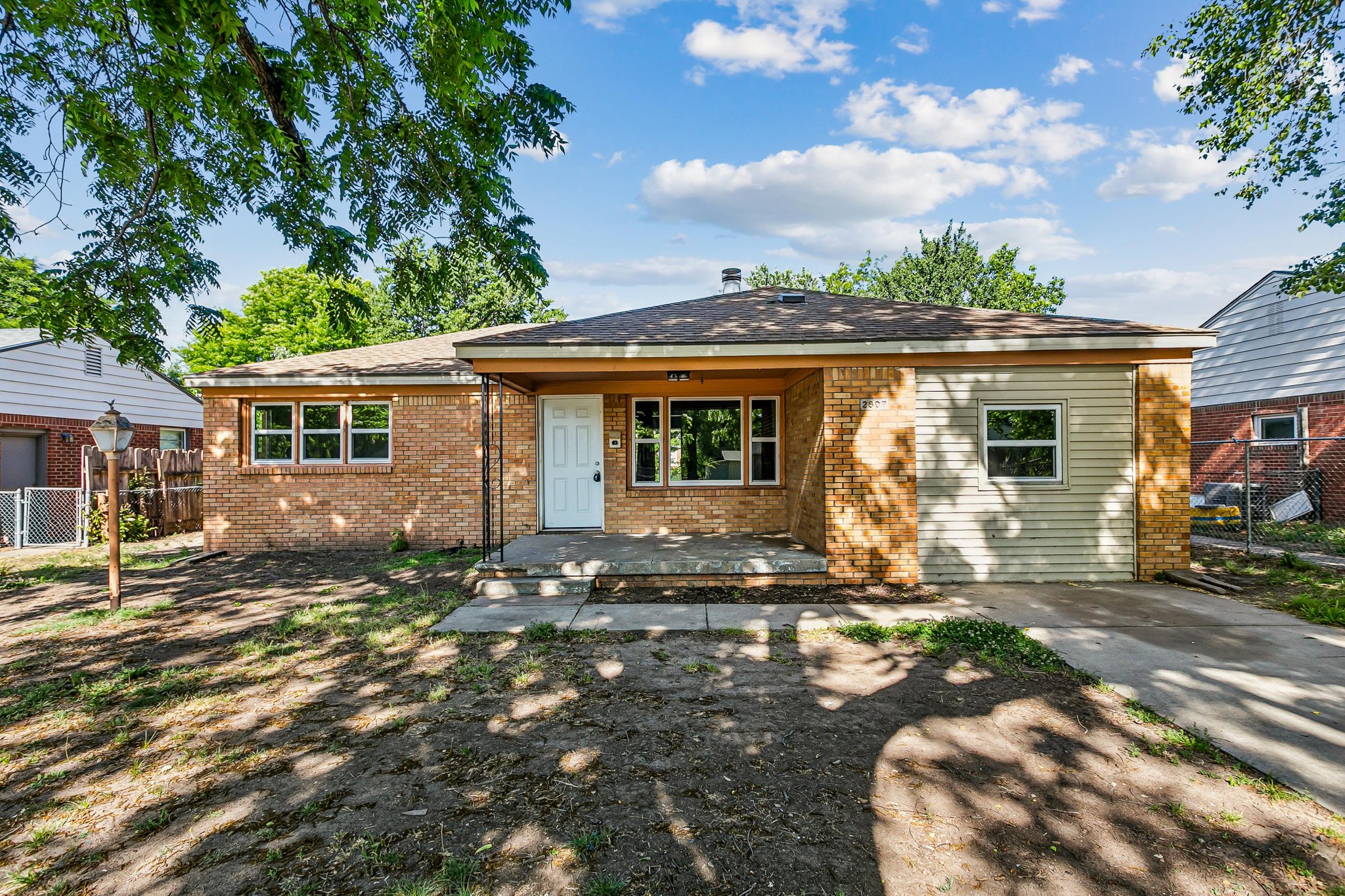 Wichita House: 2807 S Pattie St