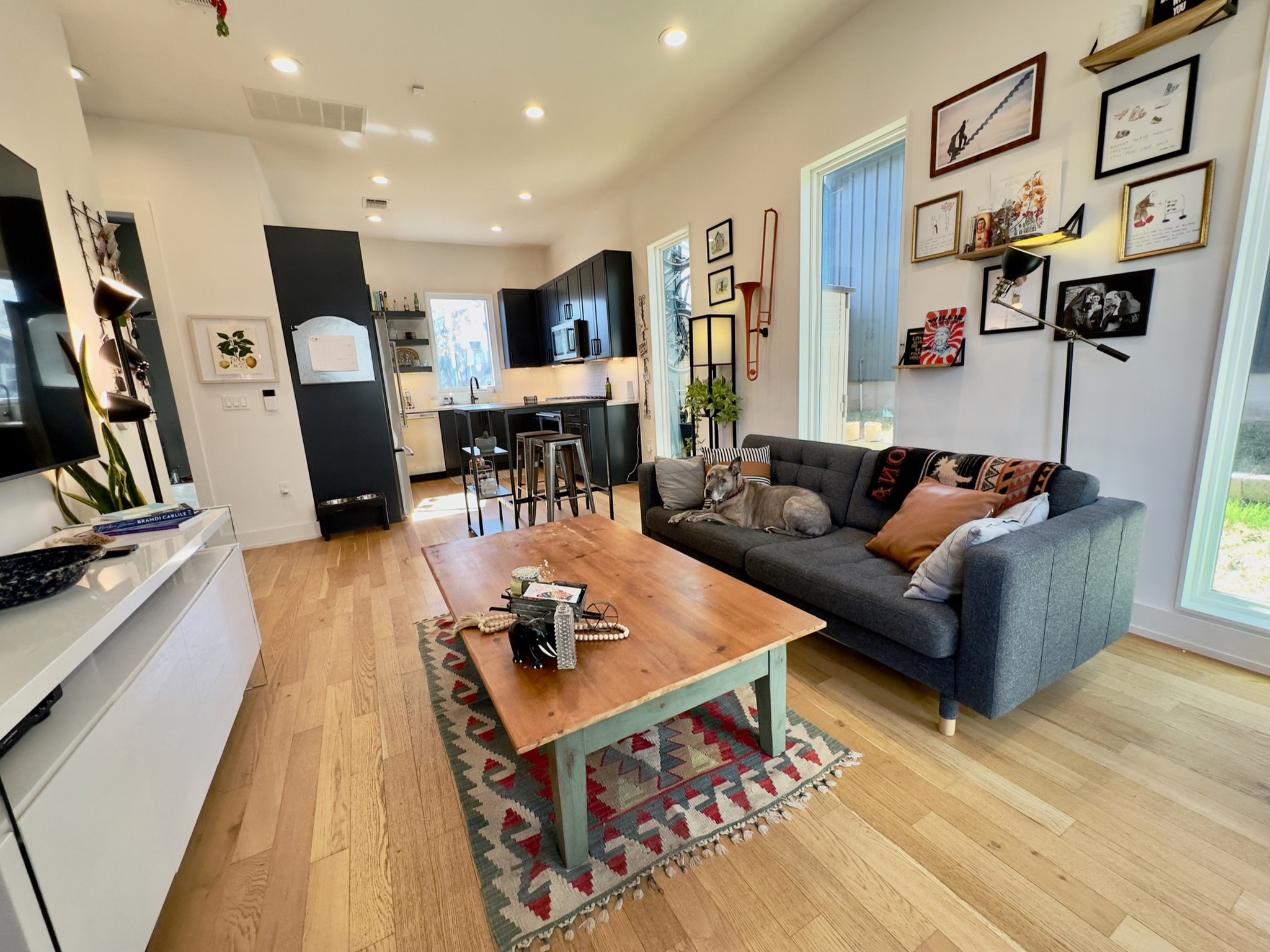 Austin House: 2800 E 22nd St