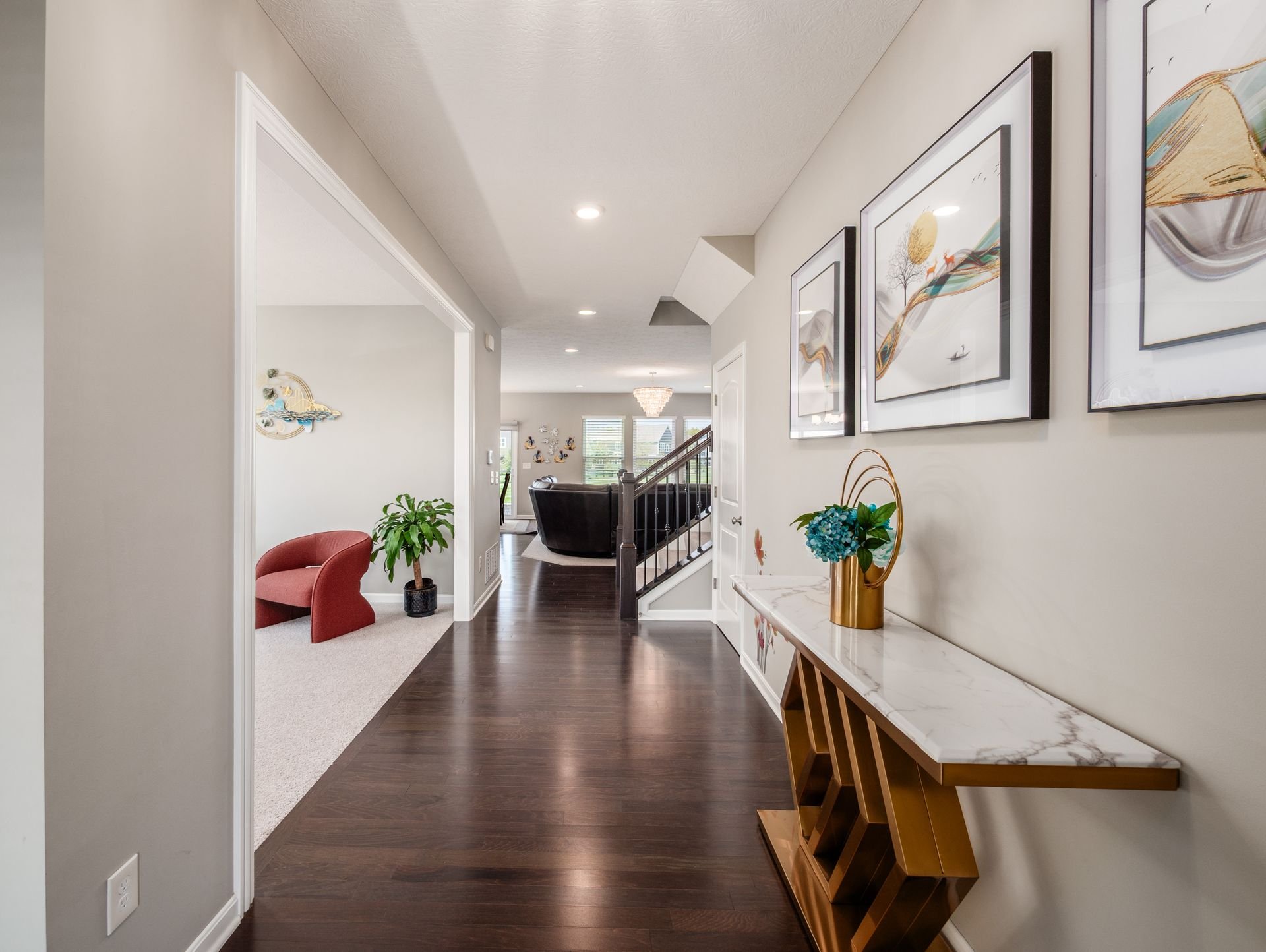 Columbus Townhome: 6342 Downwing Ln