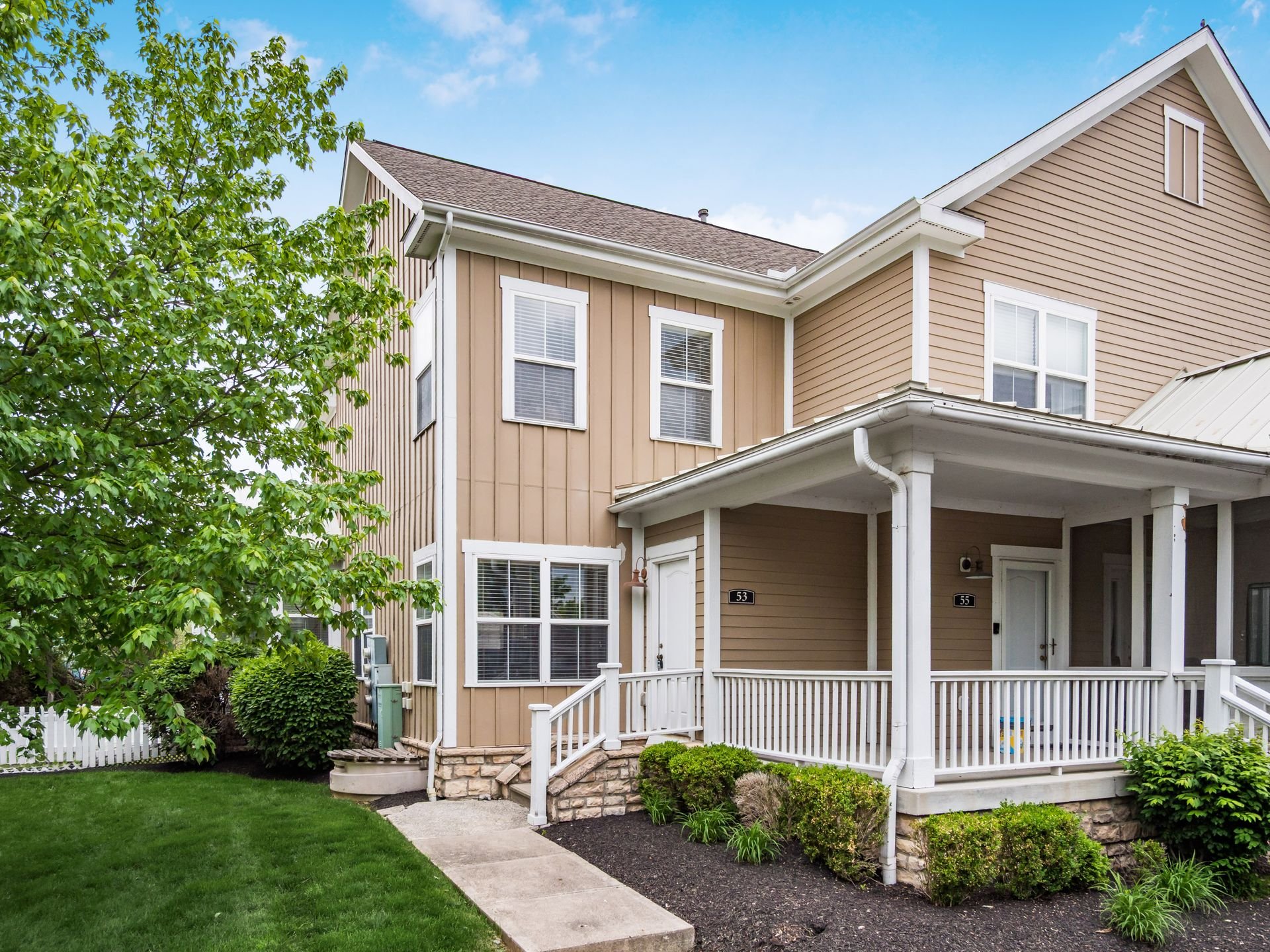 Powell Townhome: 53 Traditions Way