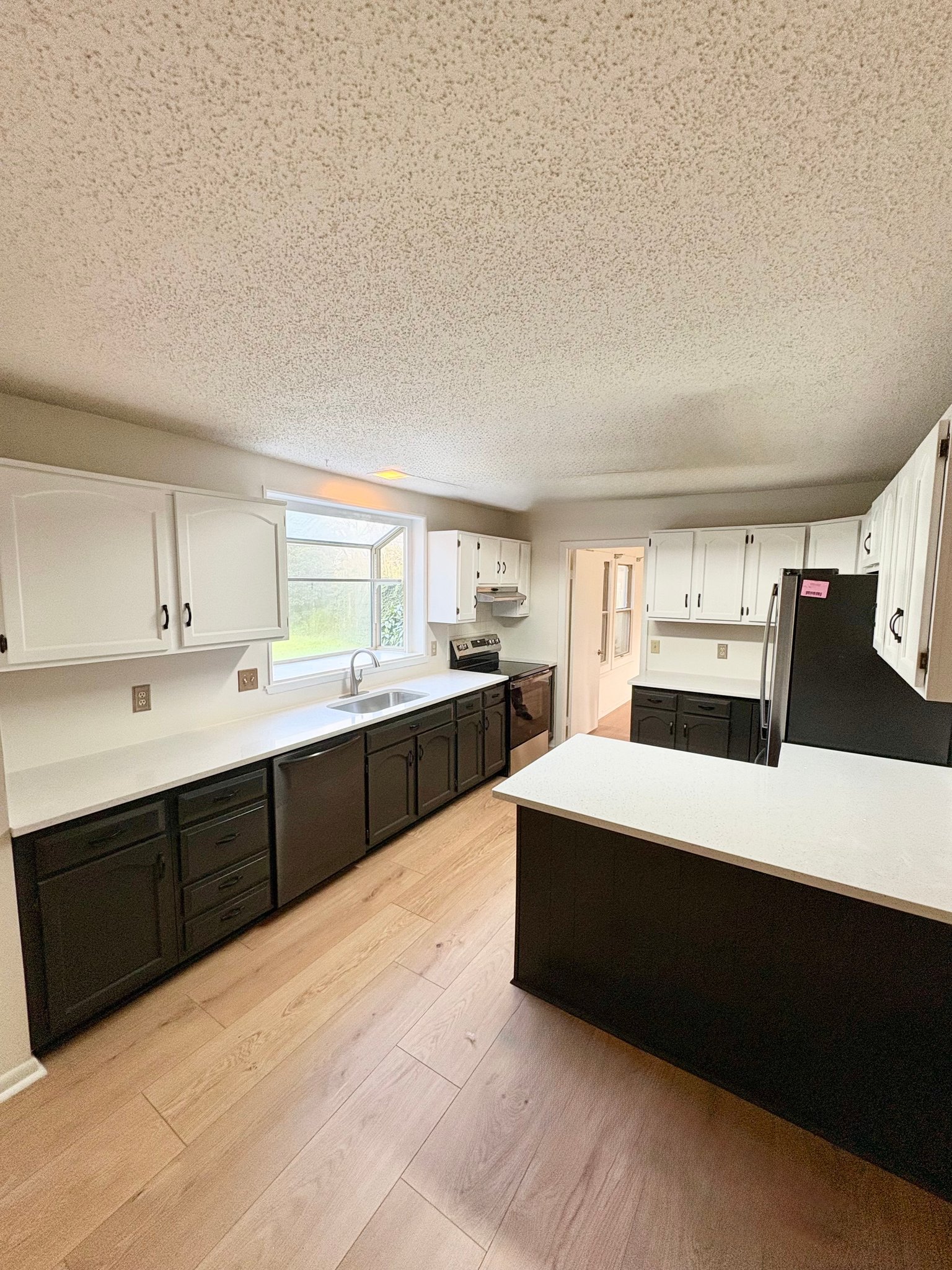 Virginia Beach House: 1556 Beachview Drive