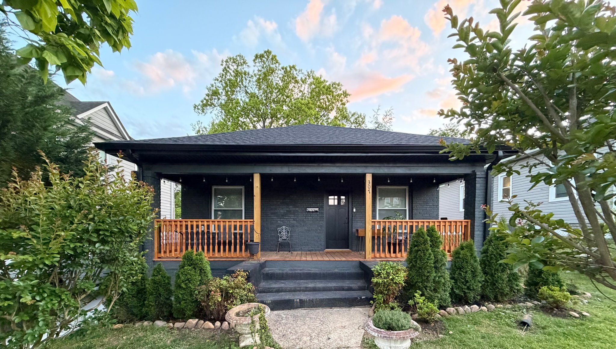 Johnson City House: 307 Delaware St