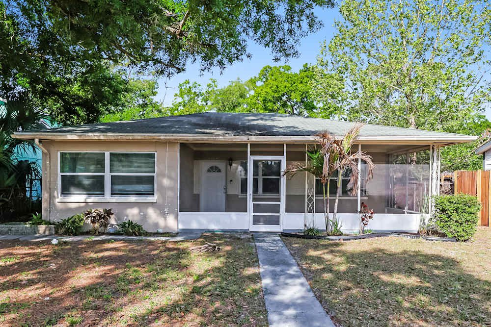 Tampa House: 3704 N Clearfield Ave