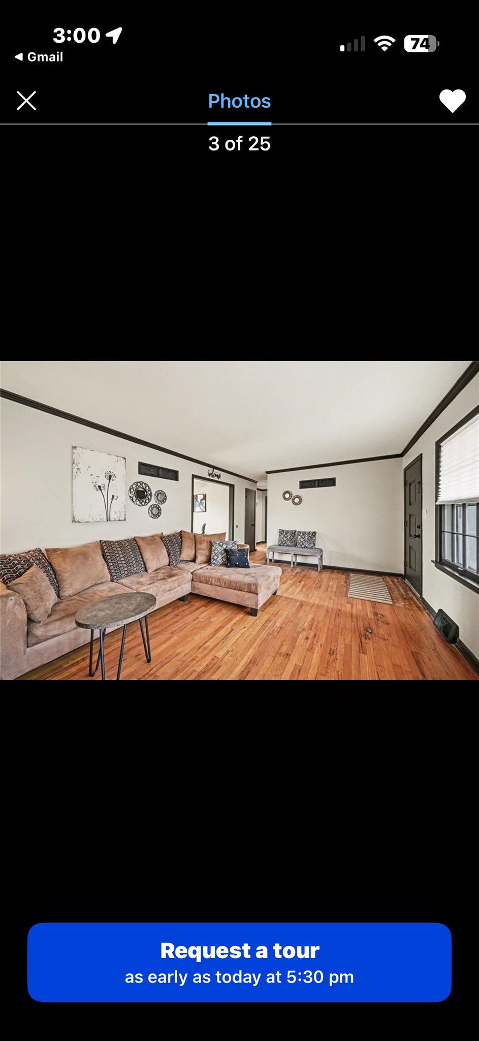 Gladstone House: 6017 N Howard Ave